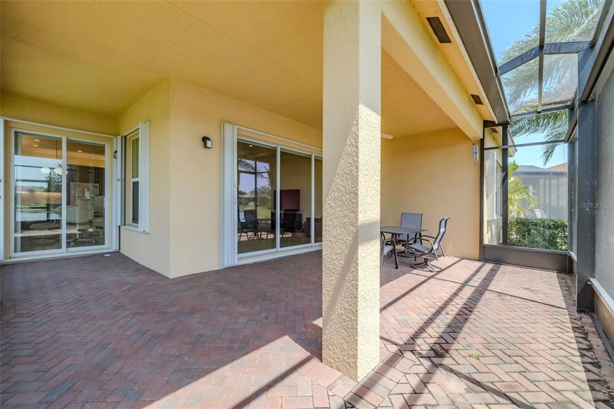 Property Slideshow image 21 of 92 | 4821 grand banks dr, Wimauma, FL, 33598
