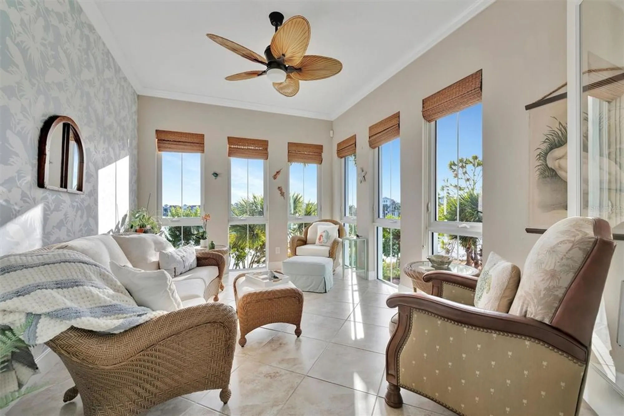 Property Slideshow image 38 of 96 | 246 sapphire lake dr 201, Bradenton, FL, 34209