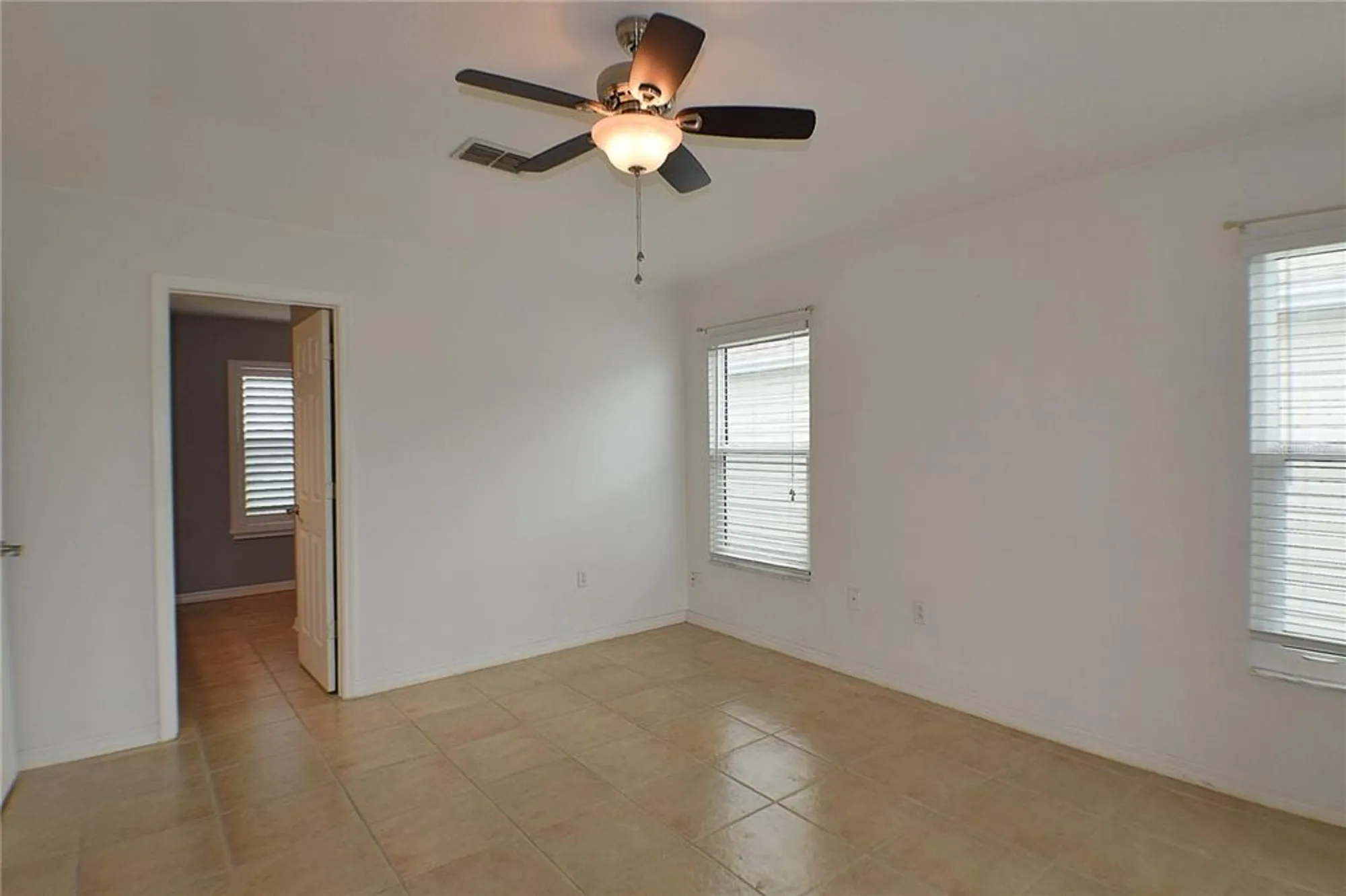 Property Slideshow image 6 of 36 | 11247 corey pavin ln, San Antonio, FL, 33576
