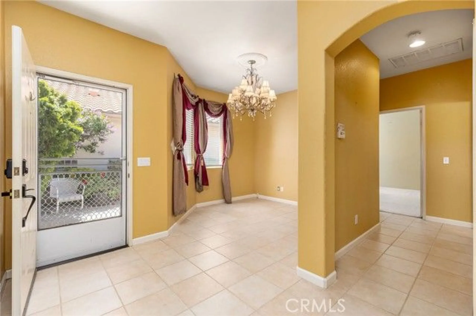 Property Slideshow image 16 of 23 | 4824 oakhurst ave, Banning, CA, 92220