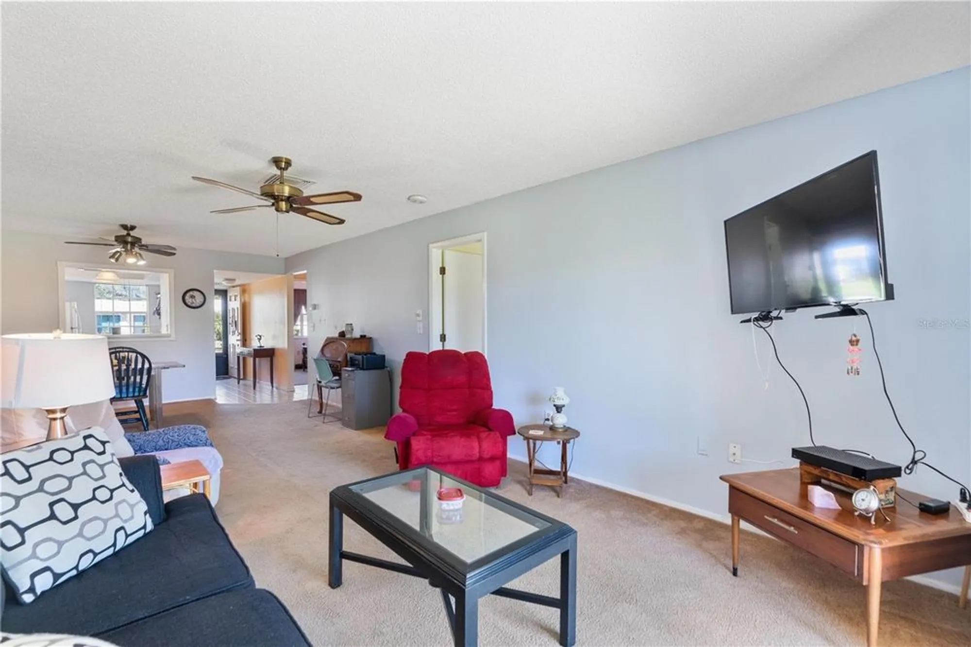 Property Slideshow image 4 of 20 | 11310 carriage hill dr apt 4, Port Richey, FL, 34668