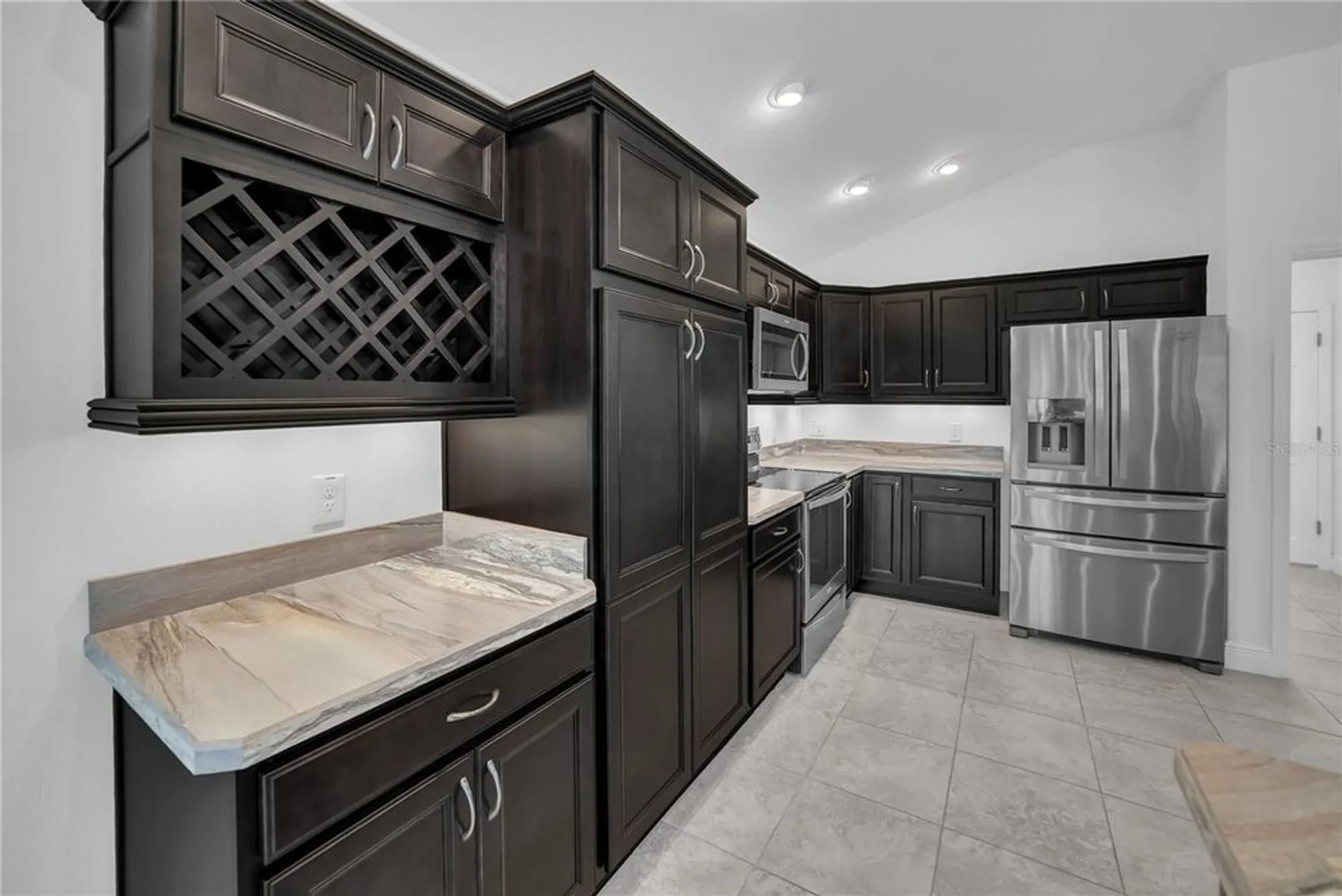 Property Slideshow image 18 of 55 | 3233 lowe ct, The Villages, FL, 32163