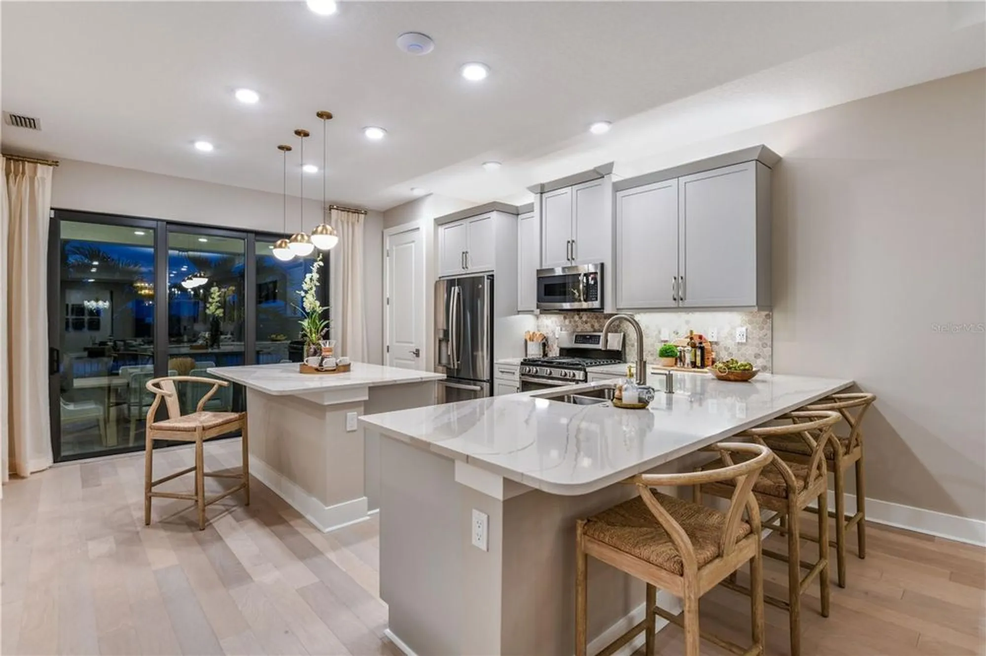 Property Slideshow image 13 of 66 | 18402 rockport pl, Lakewood Ranch, FL, 34211