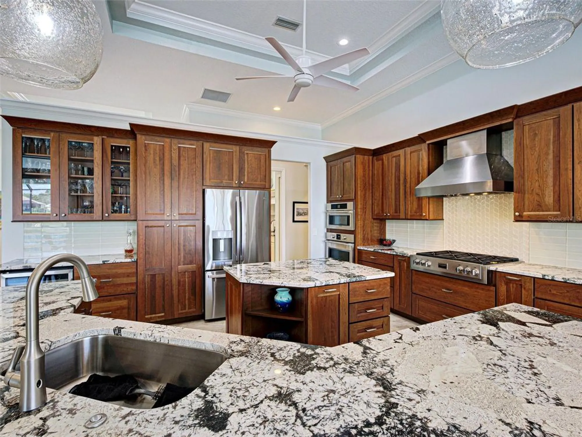 Property Slideshow image 12 of 66 | 431 tremingham way, Venice, FL, 34293