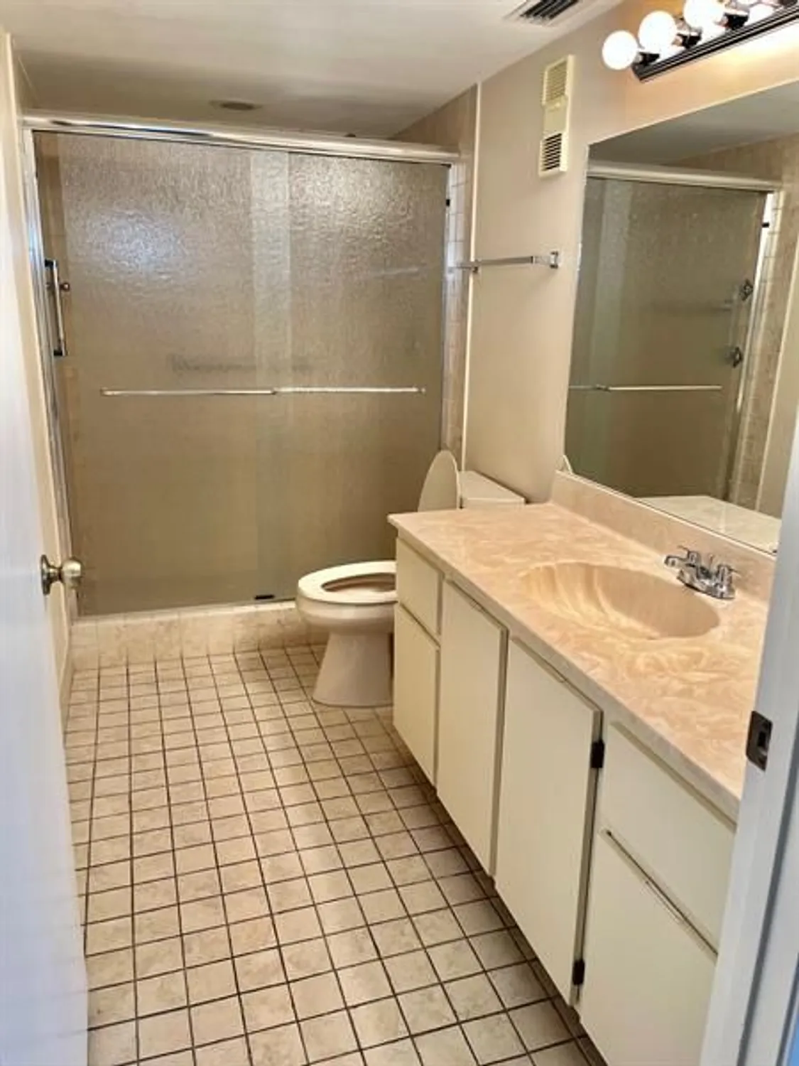 Property Slideshow image 29 of 71 | 7351 kinghurst dr 302, Delray Beach, FL, 33446