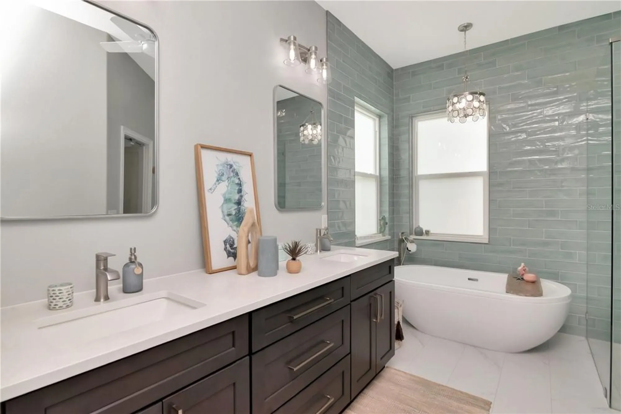 Property Slideshow image 17 of 43 | 5721 sea turtle pl, Apollo Beach, FL, 33572