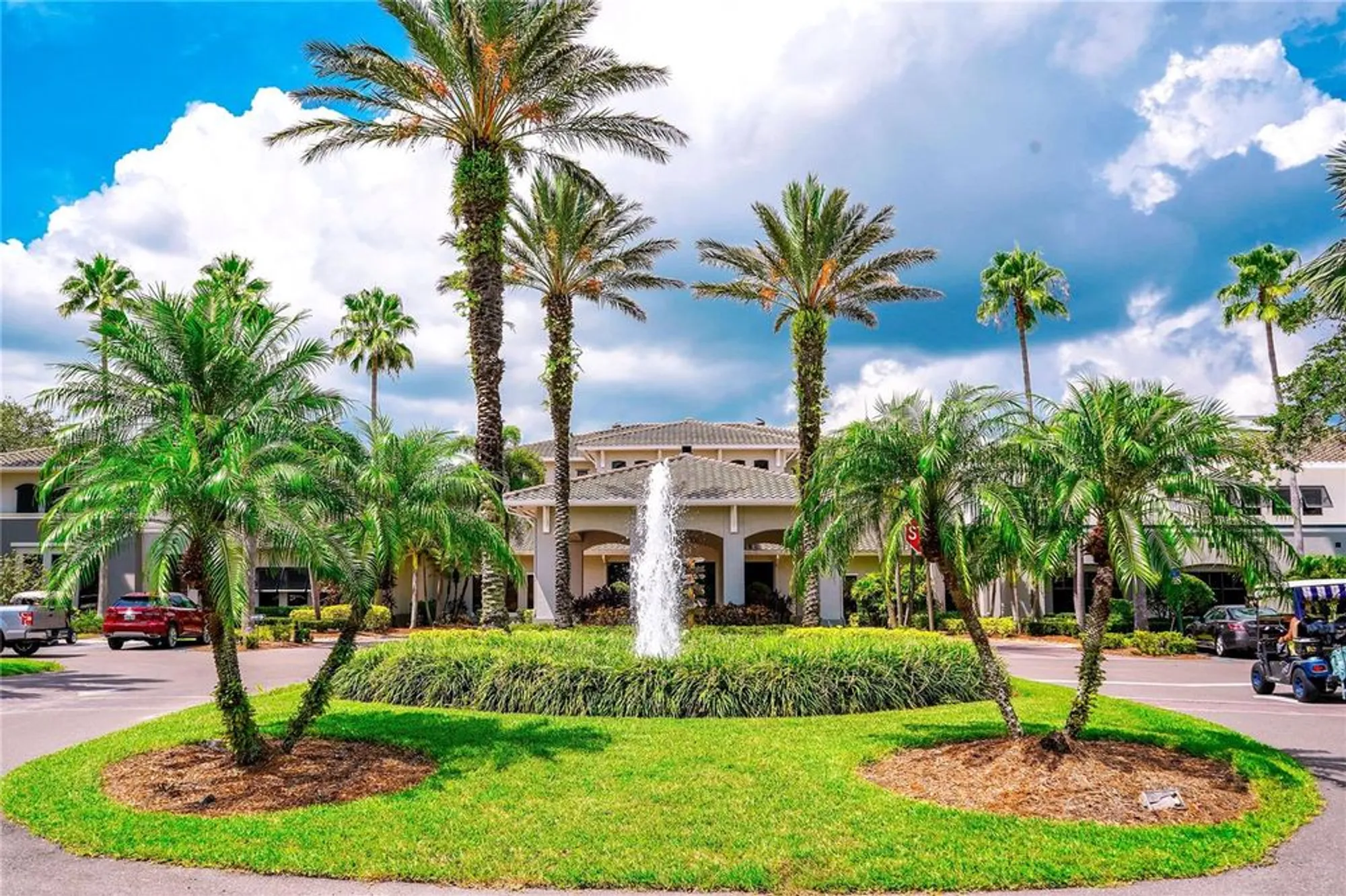 Property Slideshow image 58 of 67 | 505 foxglove cir b, Sun City Center, FL, 33573
