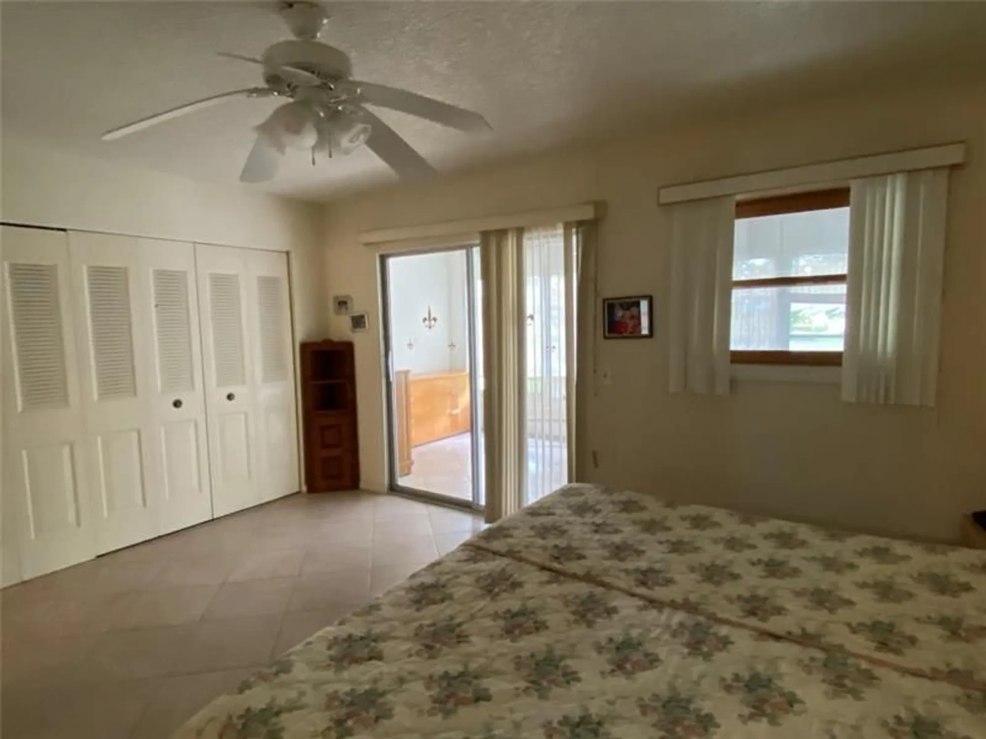 Property Slideshow image 19 of 31 | 2025 berkshire b # 2025, Deerfield Beach, FL, 33442