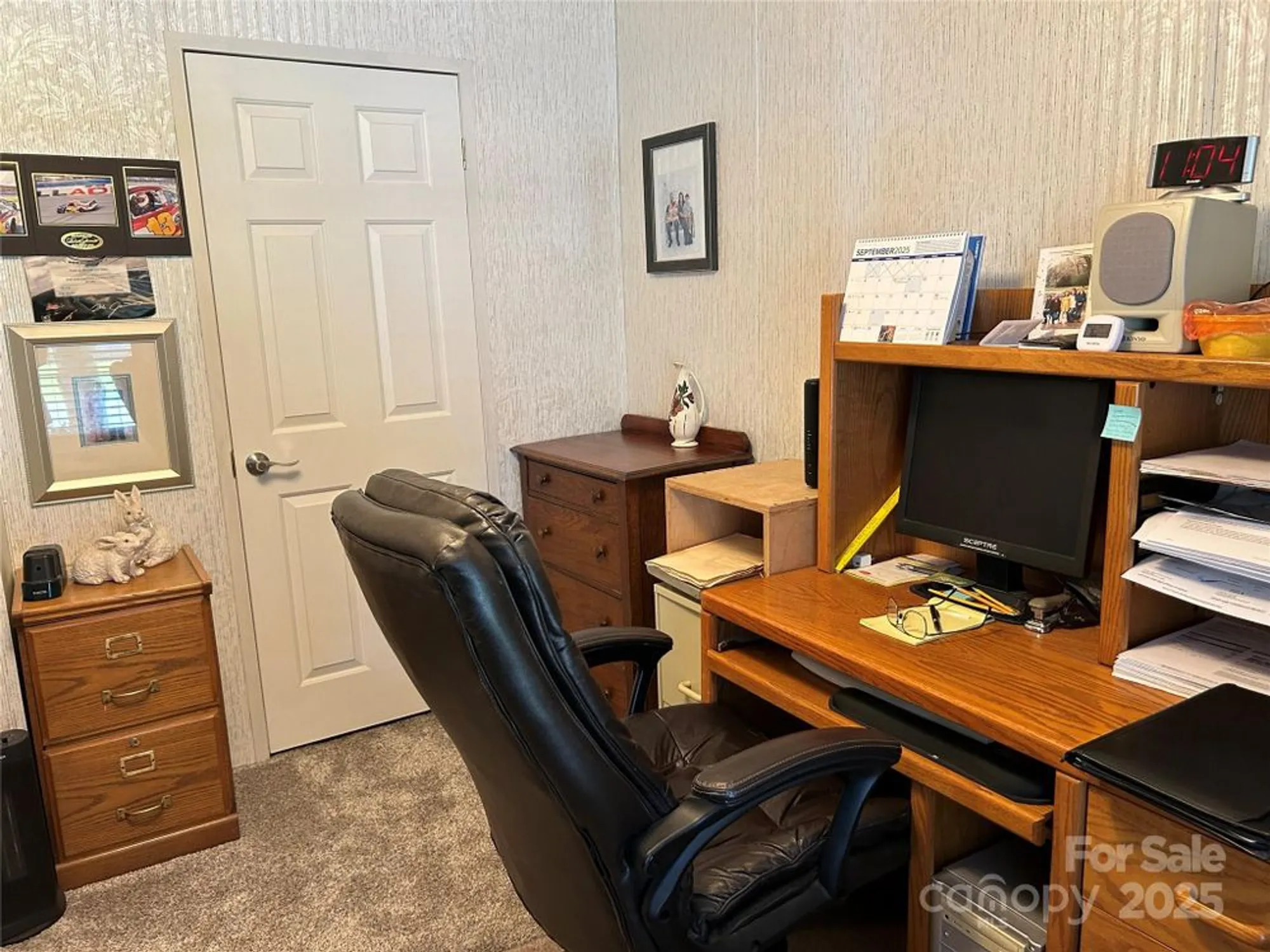 Property Slideshow image 32 of 43 | 429 riverwind dr, Hendersonville, NC, 28739