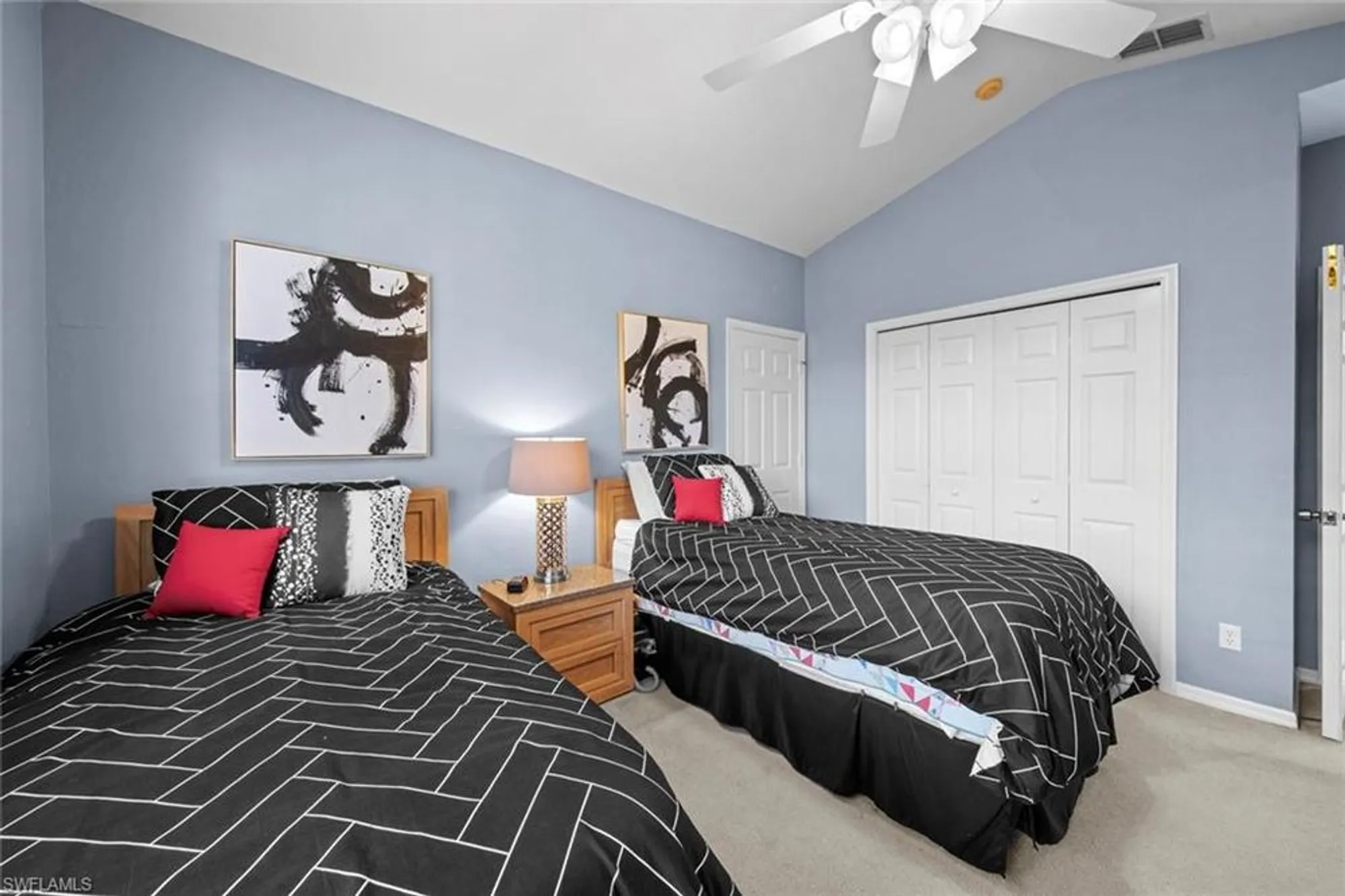 Property Slideshow image 30 of 40 | 27031 oakwood lake dr 201, Bonita Springs, FL, 34134
