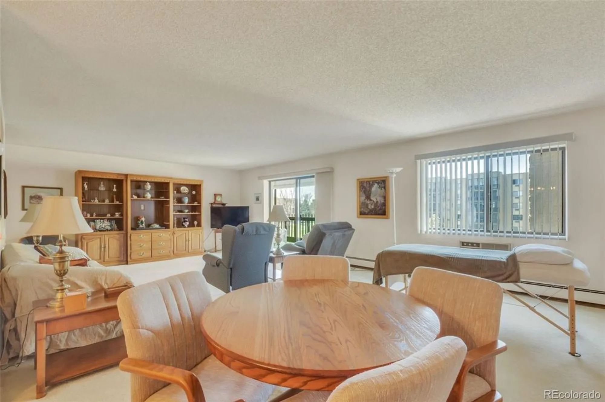 Property Slideshow image 10 of 45 | 14102 e linvale pl 405, Aurora, CO, 80014
