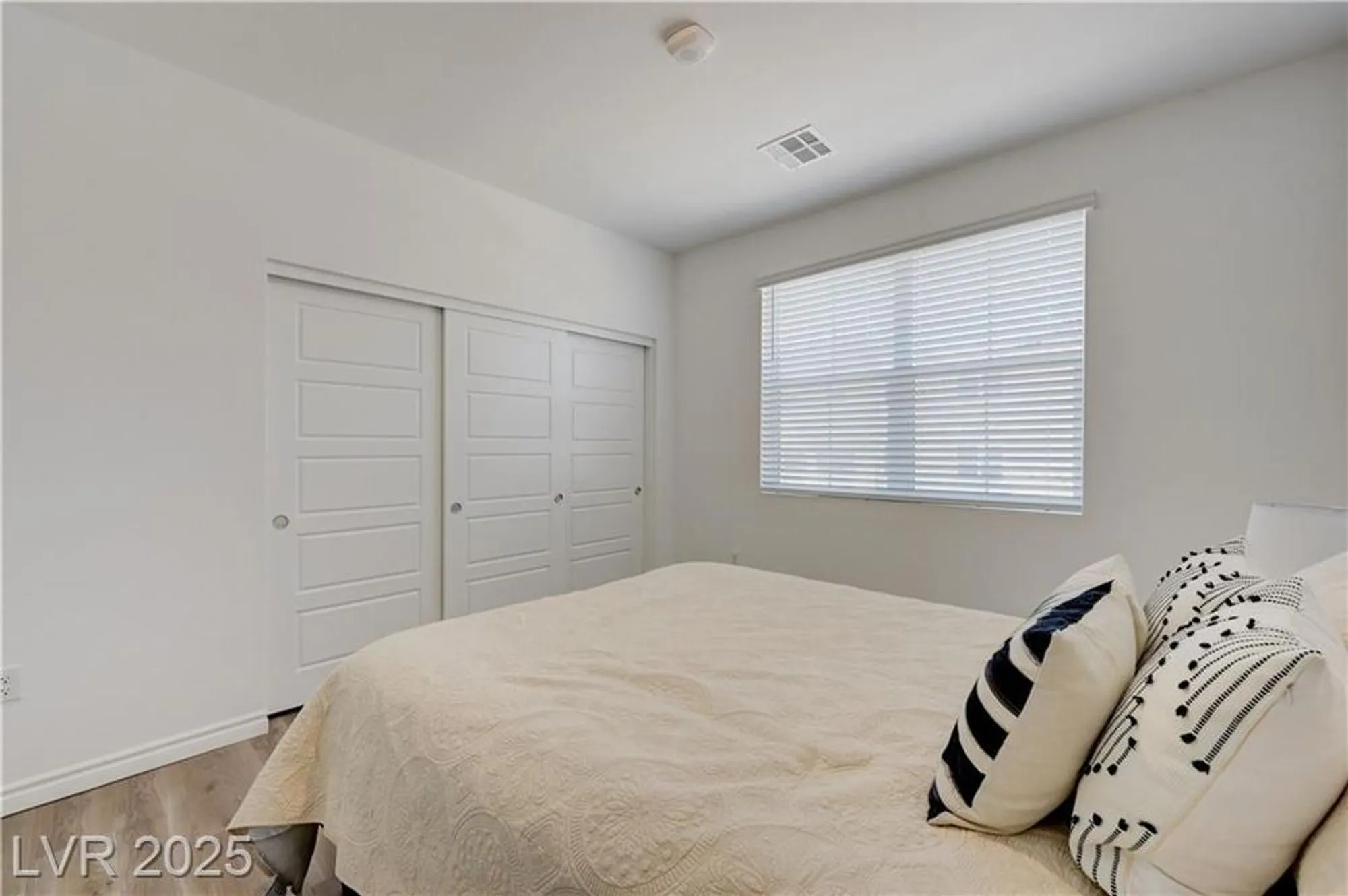 Property Slideshow image 15 of 35 | 2555 hampton rd 8202, Henderson, NV, 89052