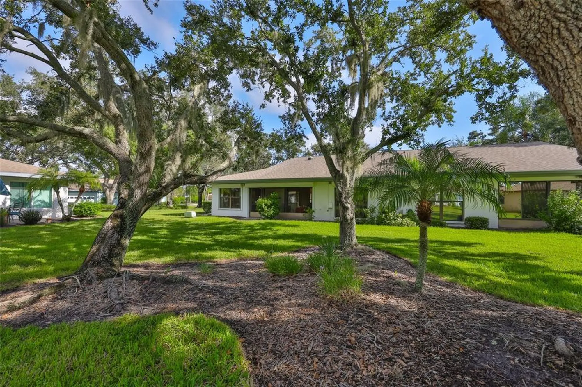 Property Slideshow image 4 of 99 | 1506 laughton pl # 307, Sun City Center, FL, 33573