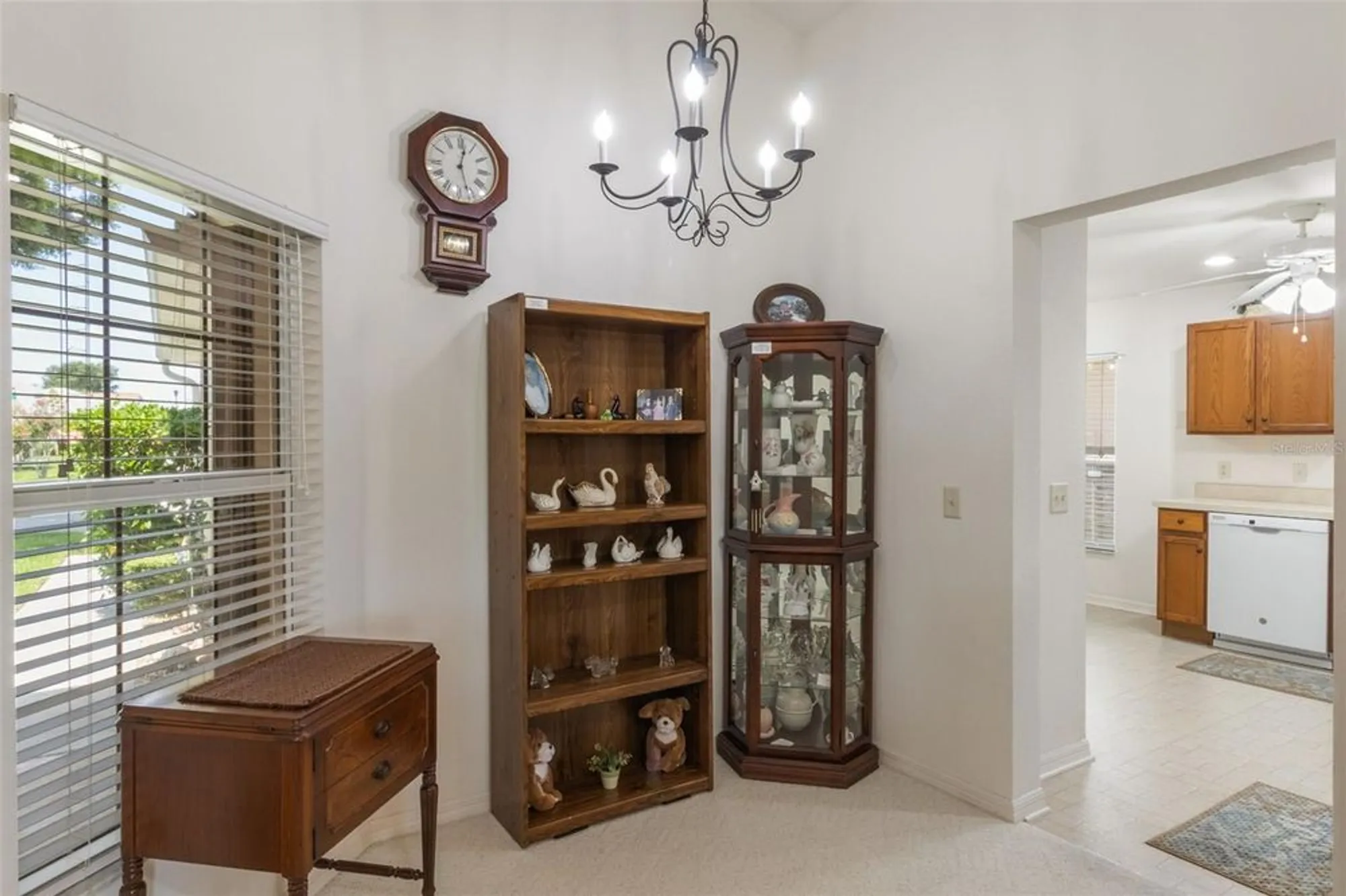 Property Slideshow image 13 of 39 | 464 lake suzanne dr, Lake Wales, FL, 33859