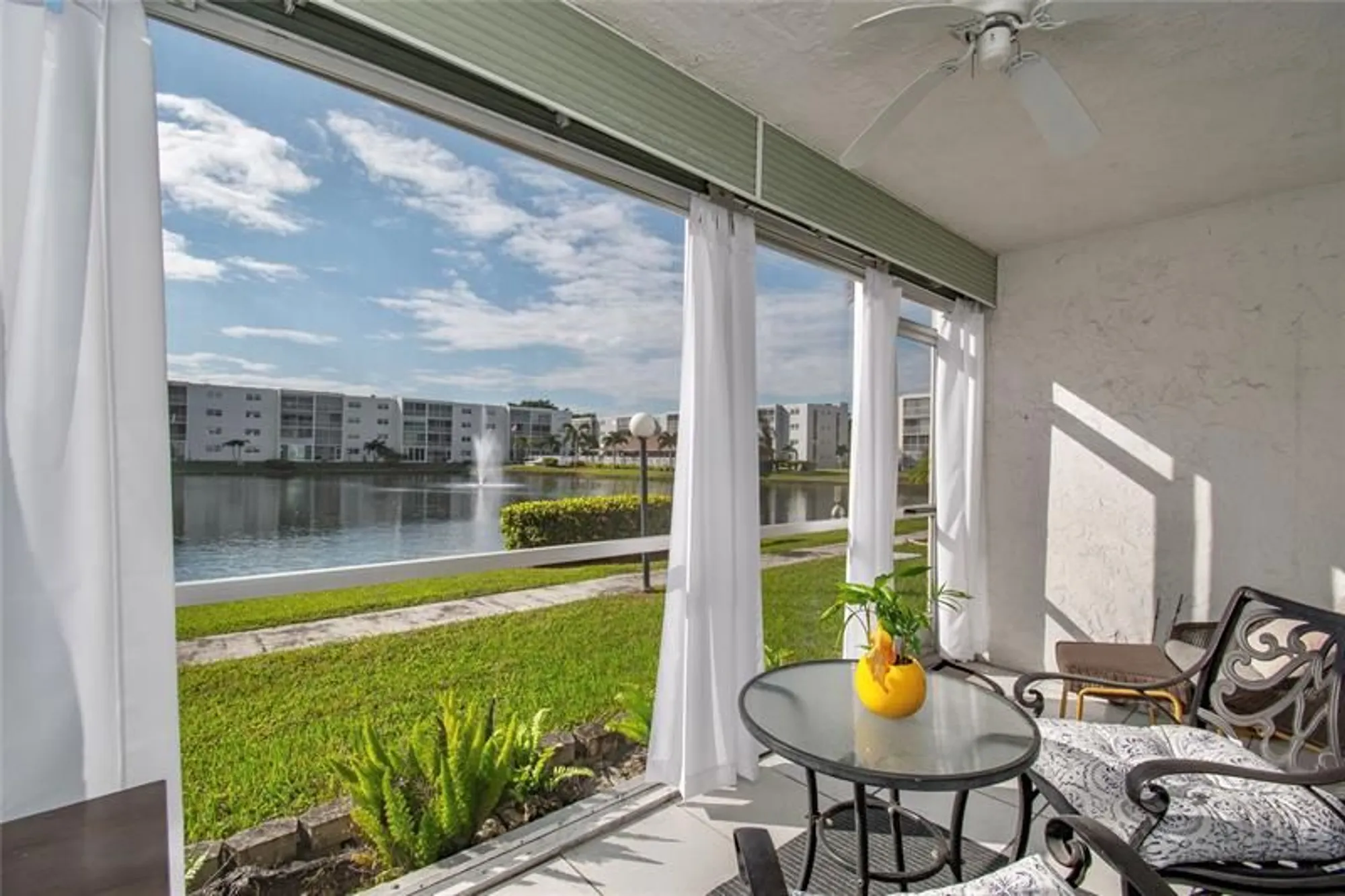 Property Slideshow image 12 of 51 | 1024 se 4th ave apt 102, Dania Beach, FL, 33004