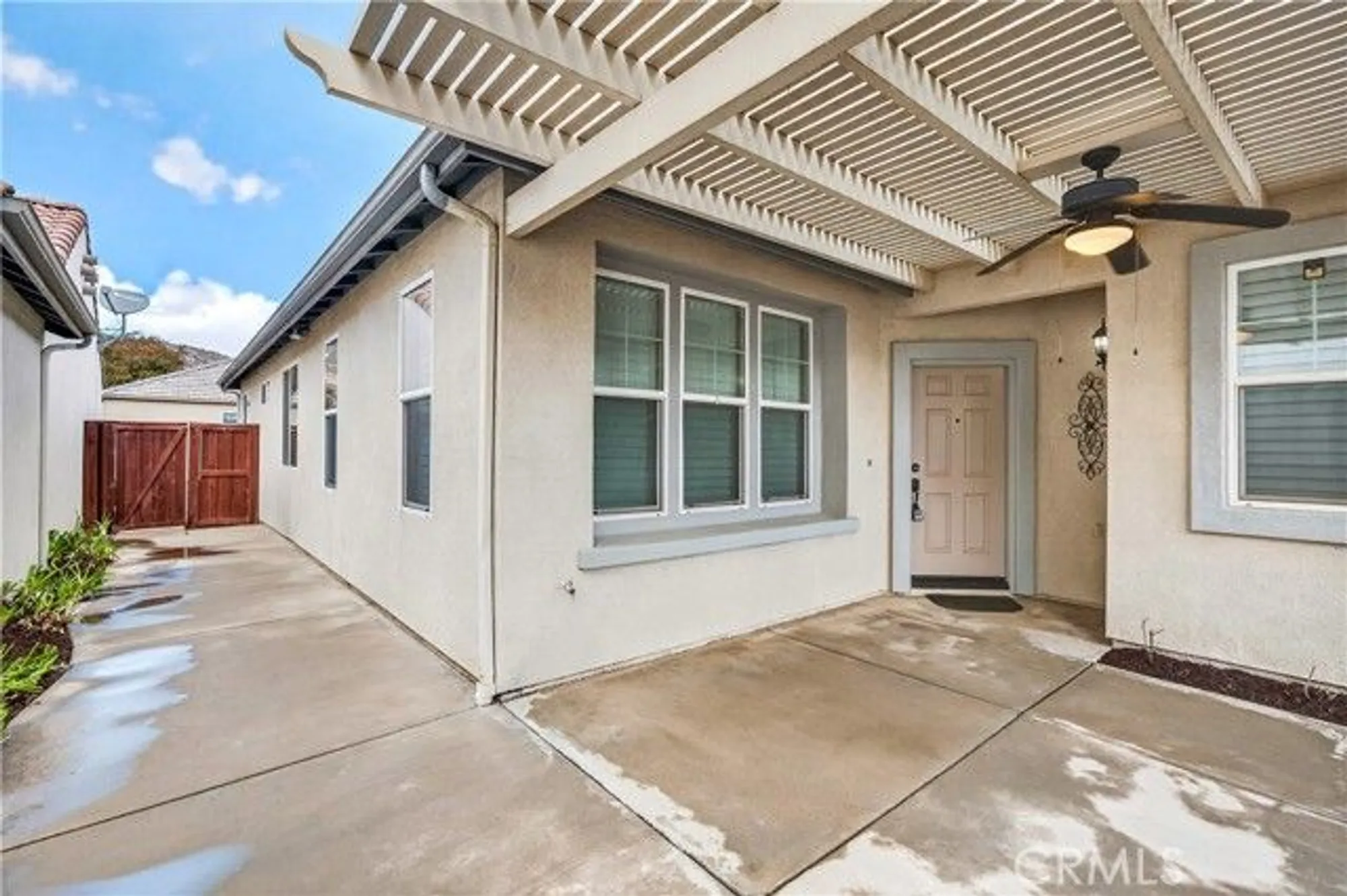 Property Slideshow image 39 of 61 | 215 firestone ln, Hemet, CA, 92545