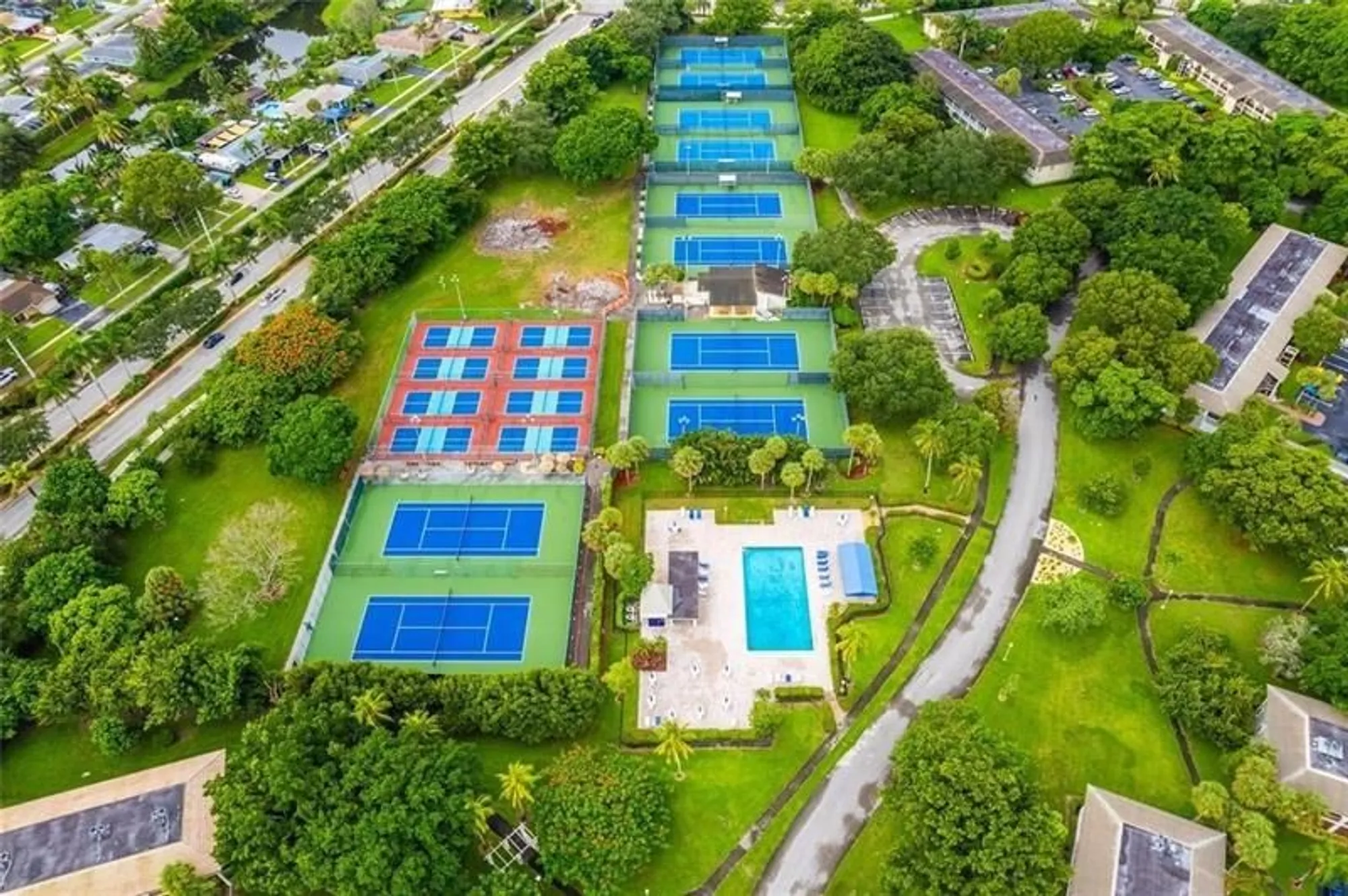 Property Slideshow image 38 of 40 | 3202 portofino pt l2, Coconut Creek, FL, 33066