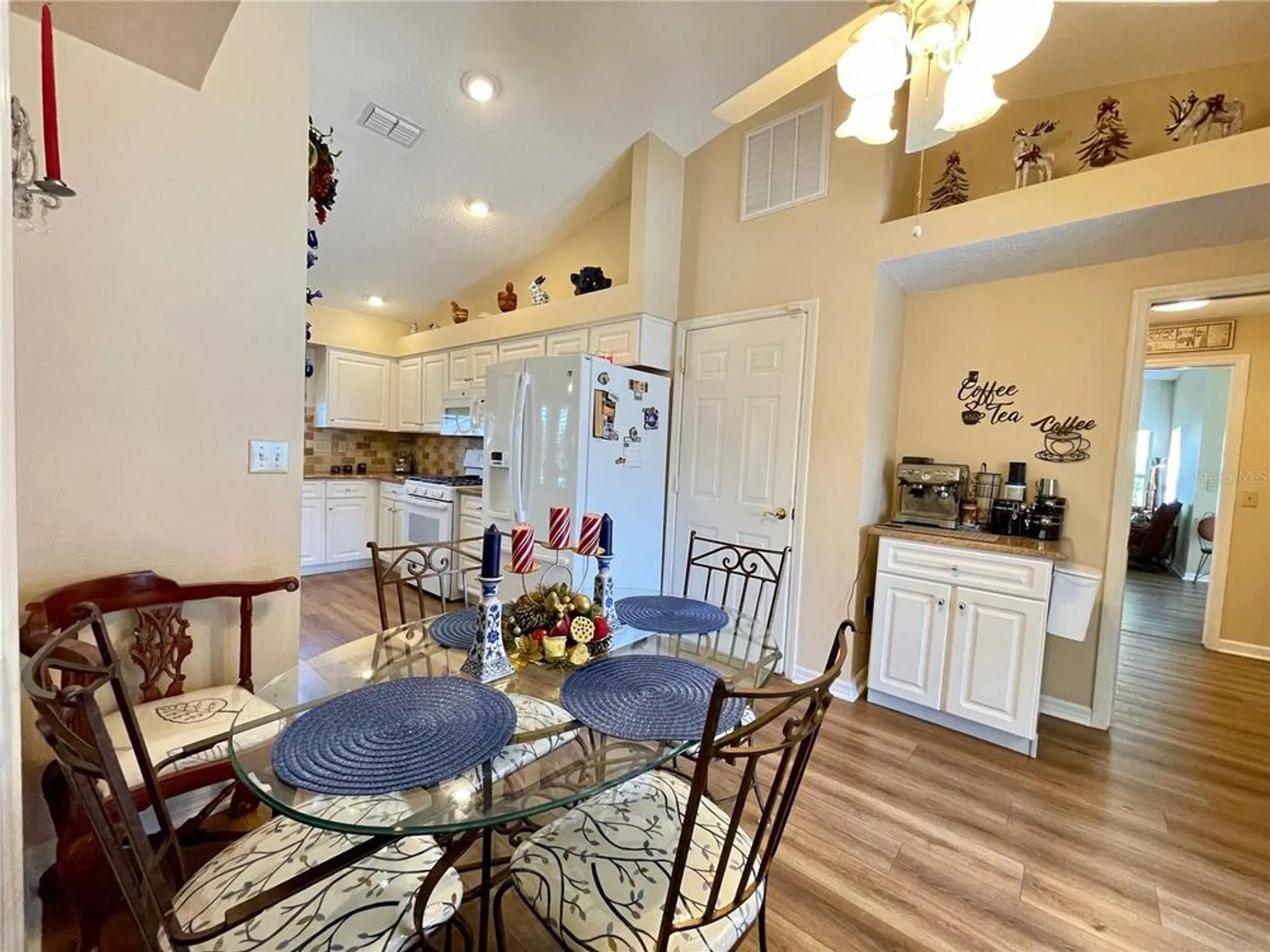 Property Slideshow image 40 of 45 | 6323 silver lakes dr, Lakeland, FL, 33810