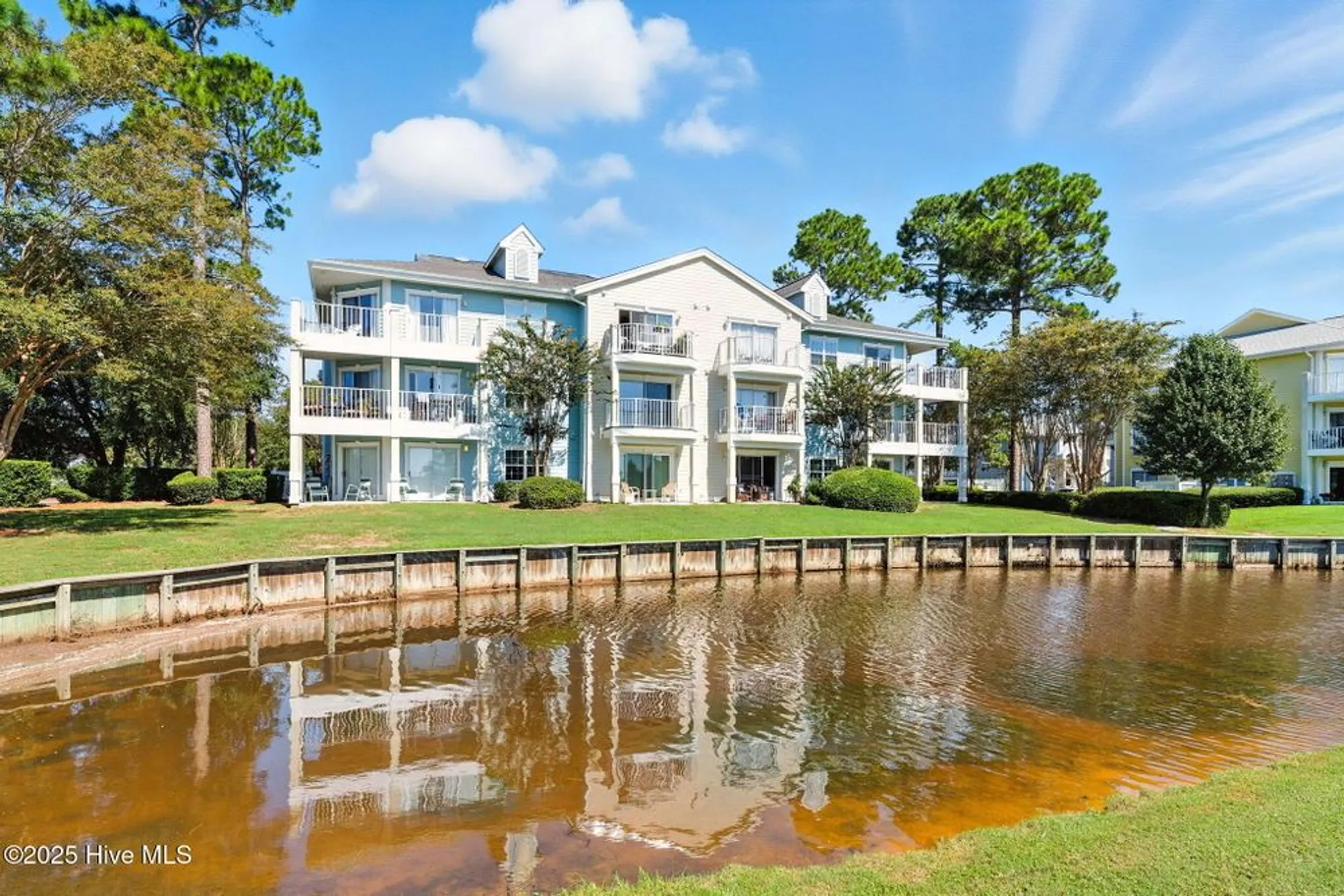 Property Slideshow image 35 of 40 | 330 s middleton dr 104, Calabash, NC, 28467