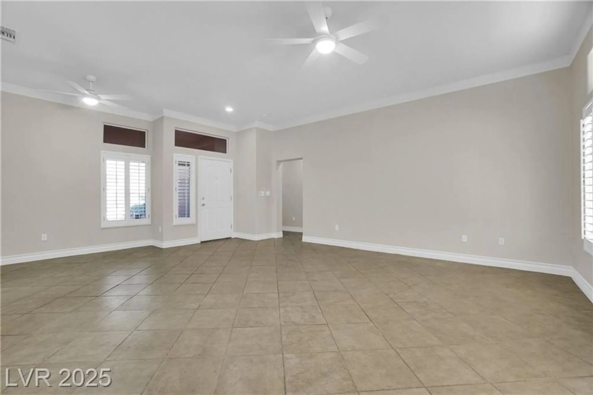 Property Slideshow image 6 of 26 | 2501 maddington dr, Las Vegas, NV, 89134