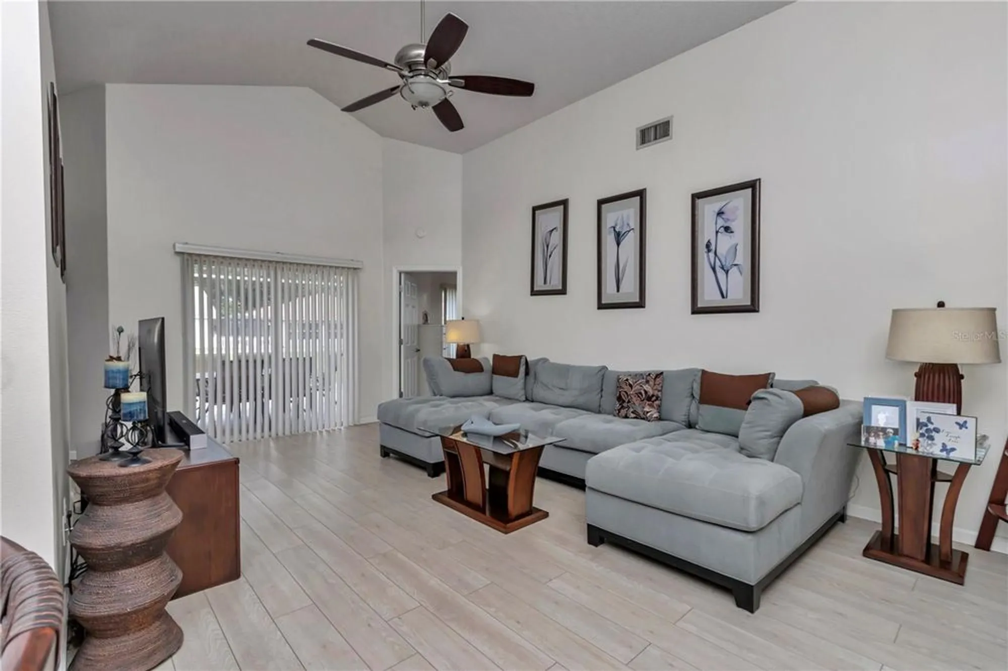 Property Slideshow image 6 of 39 | 9152 sw 91st cir, Ocala, FL, 34481