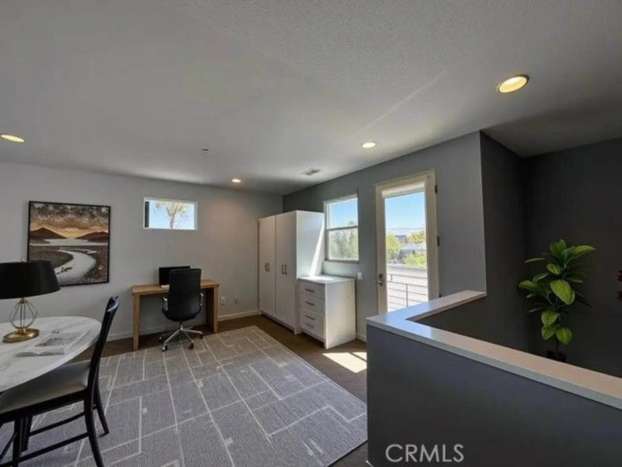 Property Slideshow image 15 of 16 | 561 skylar ln, Palm Springs, CA, 92262