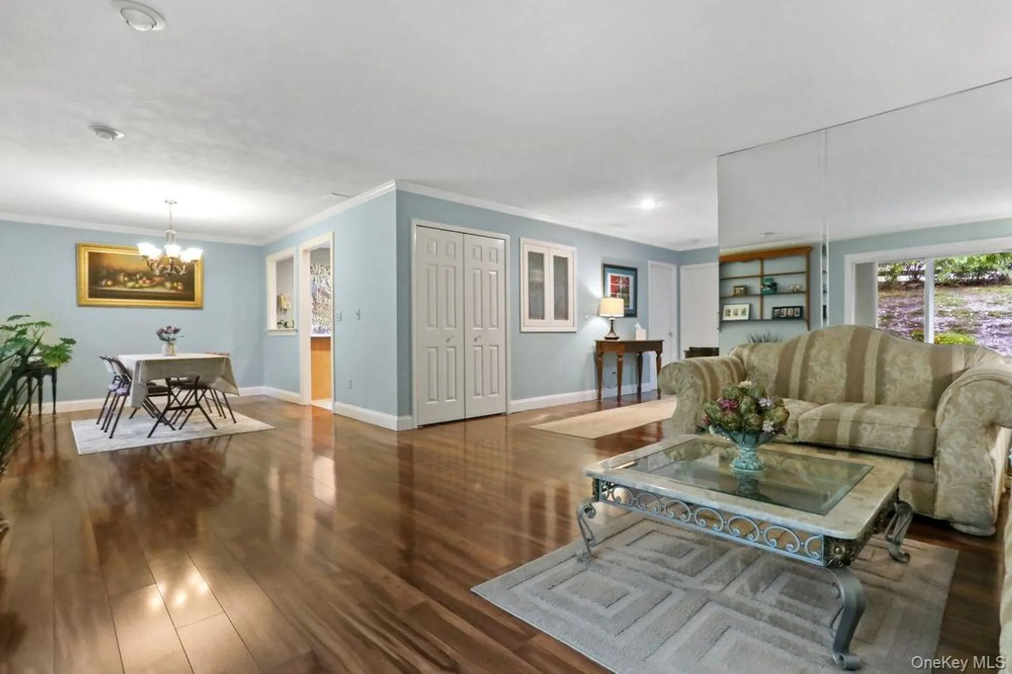 Property Slideshow image 7 of 35 | 141 flintlock way b, Yorktown Heights, NY, 10598