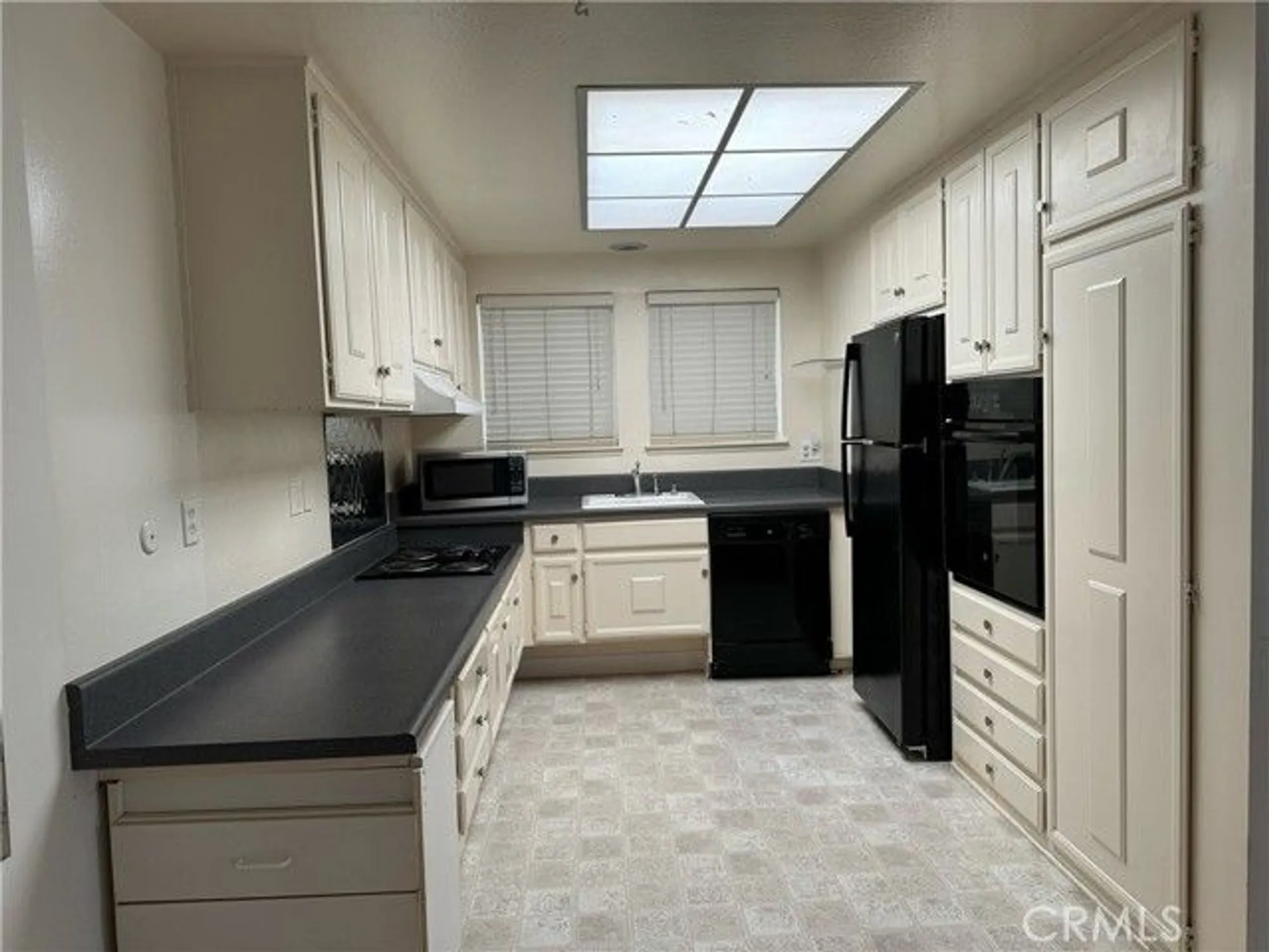 Property Slideshow image 8 of 26 | 661 avenida sevilla o, Laguna Woods, CA, 92637