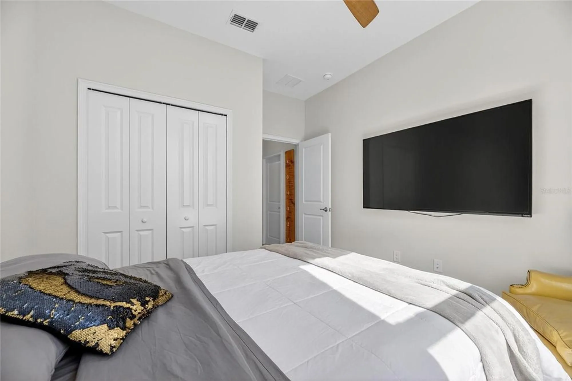 Property Slideshow image 28 of 91 | 324 blackrock ln, Apollo Beach, FL, 33572