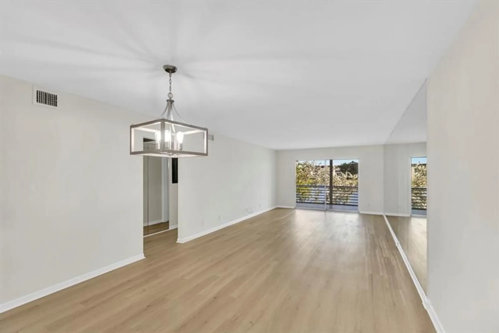 Property Slideshow image 11 of 59 | 3204 portofino pt l2, Coconut Creek, FL, 33066