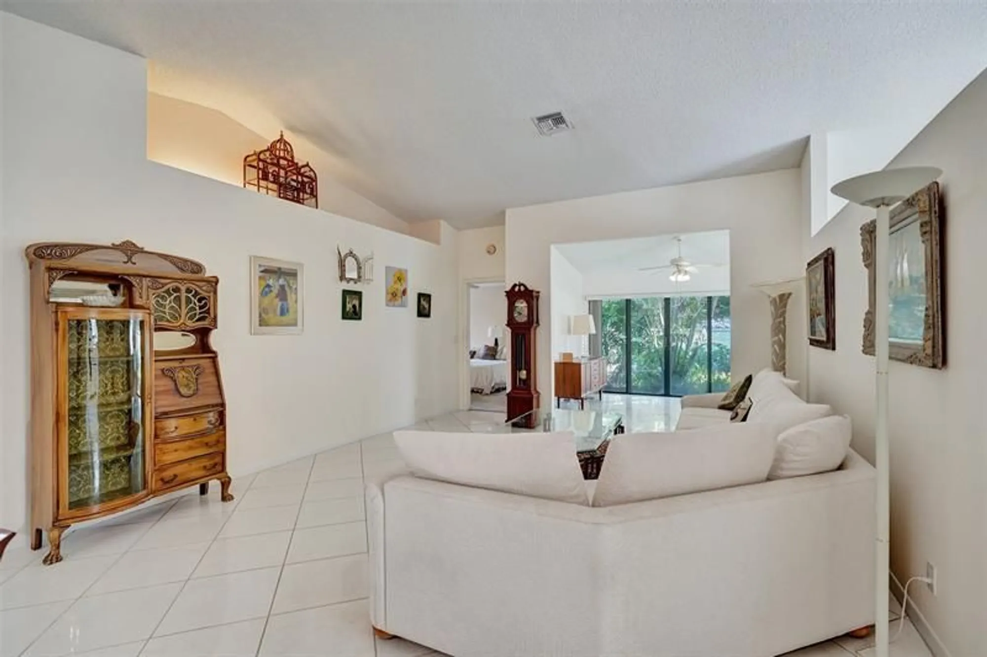 Property Slideshow image 10 of 33 | 8860 boatswain dr, Boynton Beach, FL, 33436