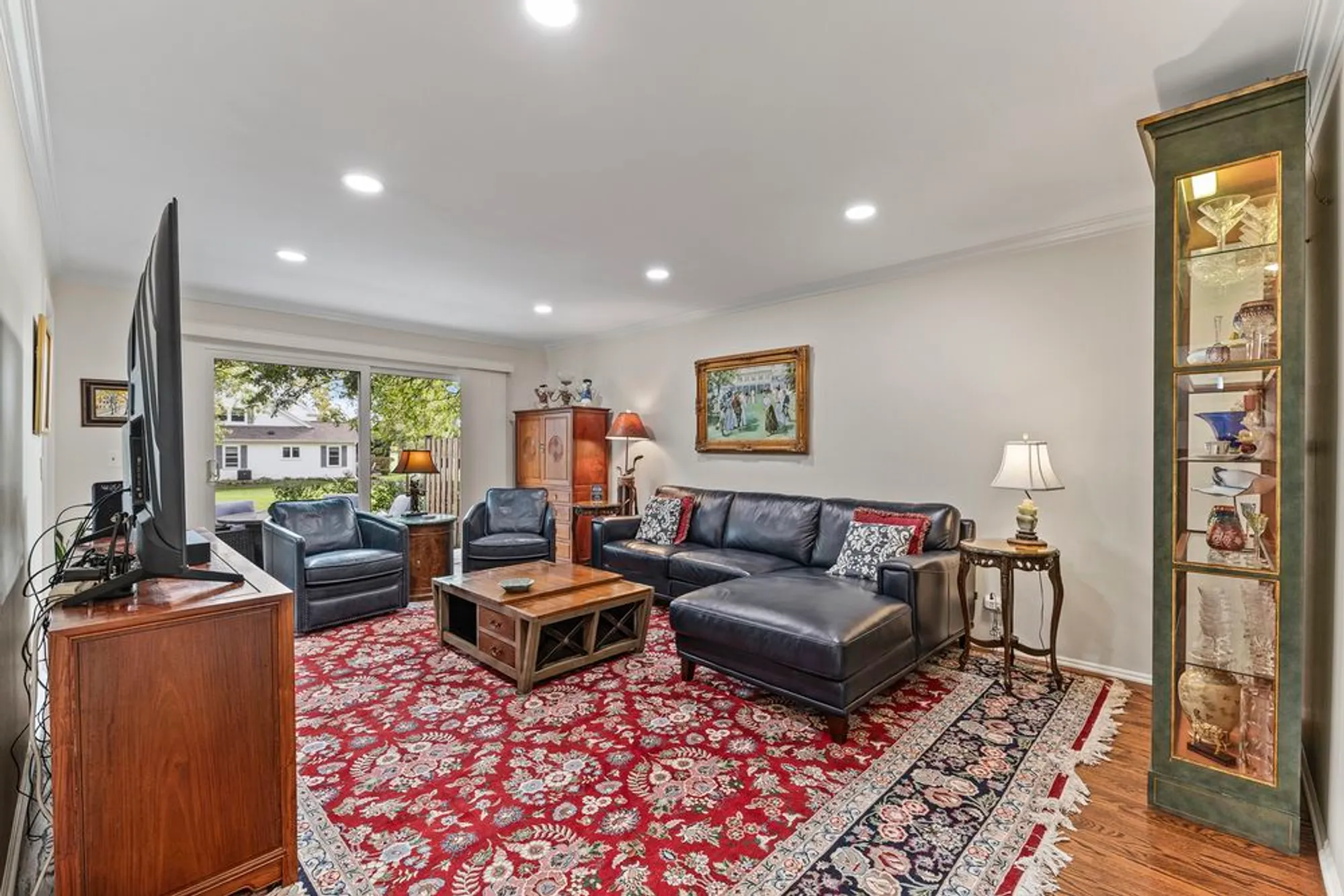 Property Slideshow image 14 of 30 | , Prospect Heights, IL, 60070