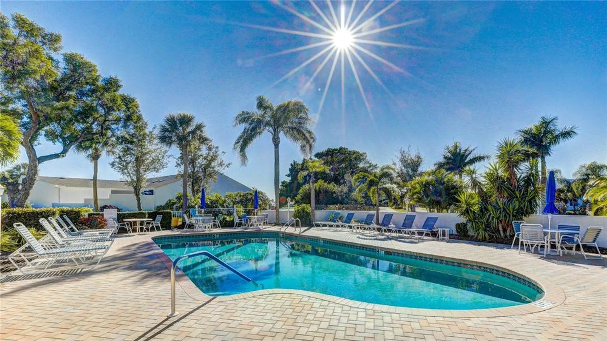 Property Slideshow image 38 of 73 | 1109 edgewater cir # 1109, Bradenton, FL, 34209