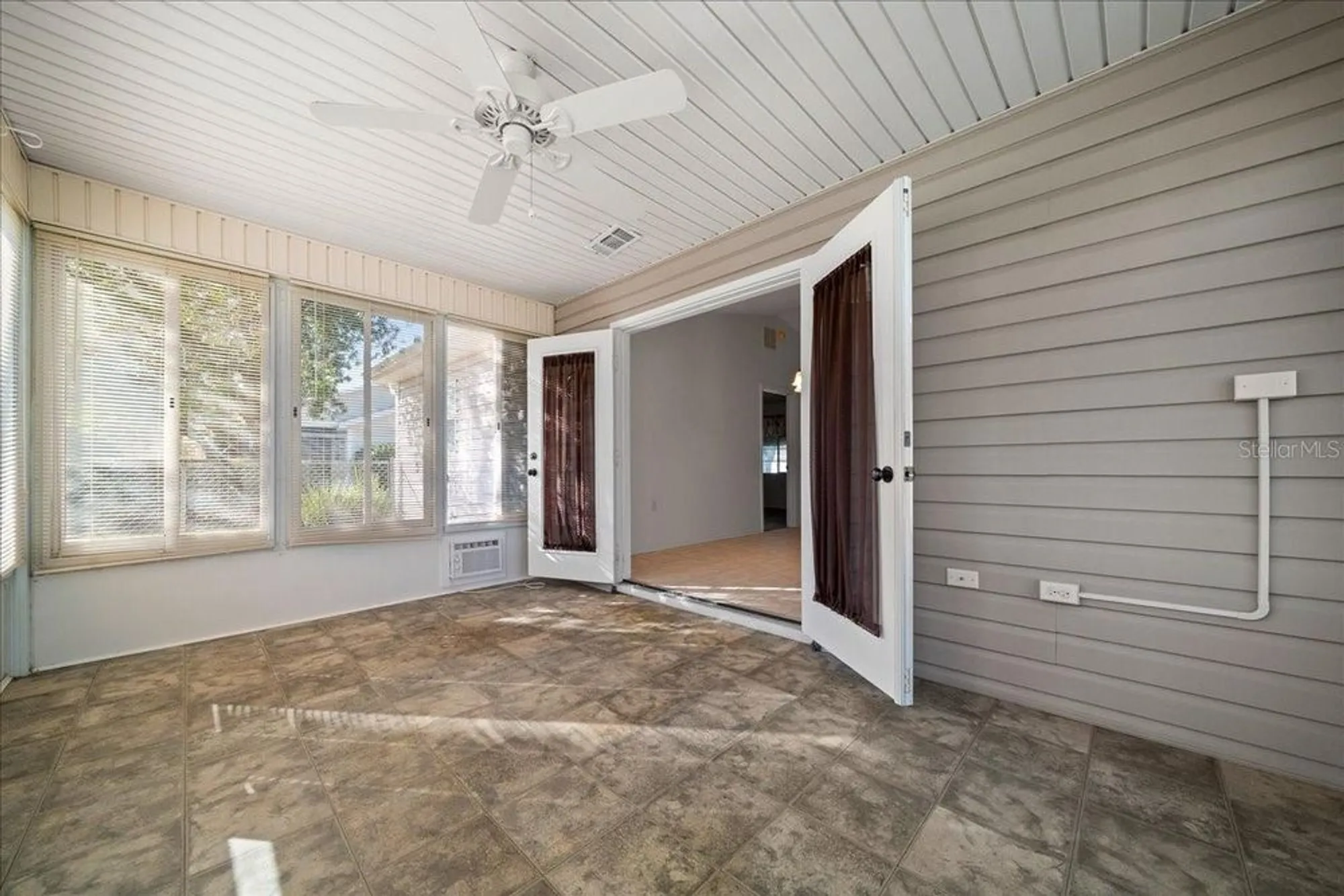 Property Slideshow image 16 of 32 | 14117 sw 115th cir, Dunnellon, FL, 34432