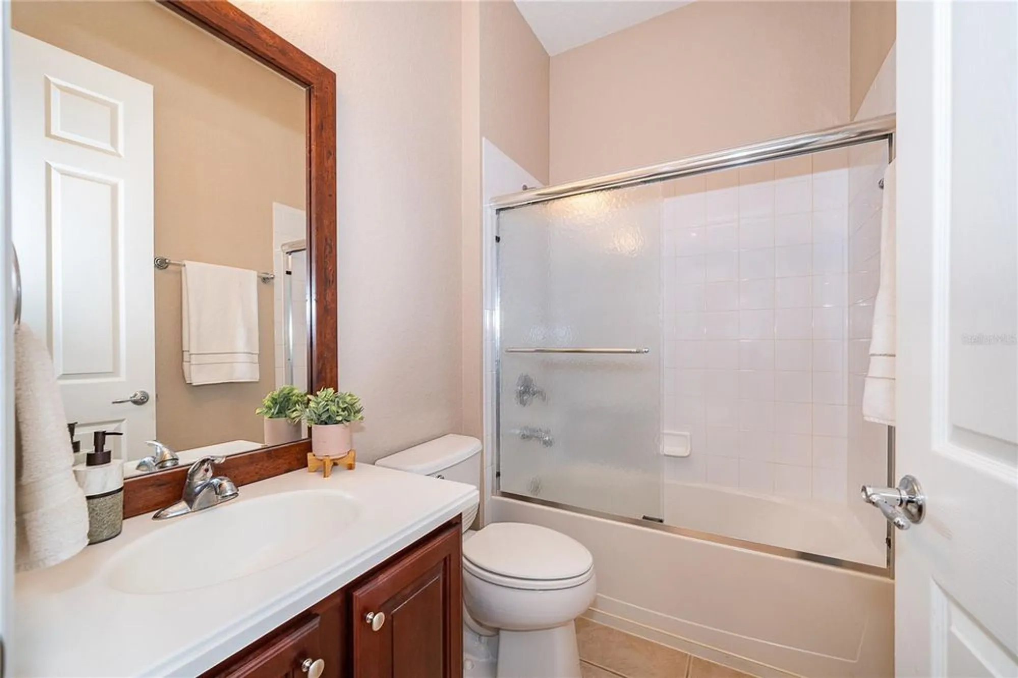 Property Slideshow image 30 of 64 | 208 del sol ave, Davenport, FL, 33837