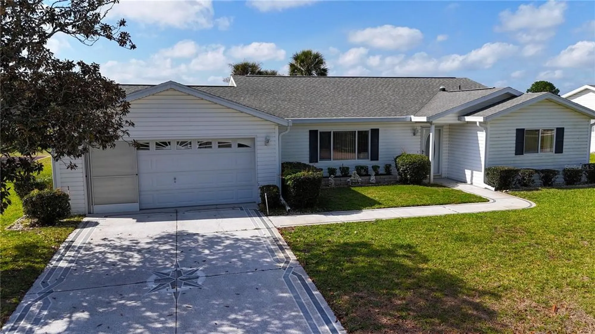 Property Slideshow image 2 of 52 | 9948 se 175th pl, Summerfield, FL, 34491