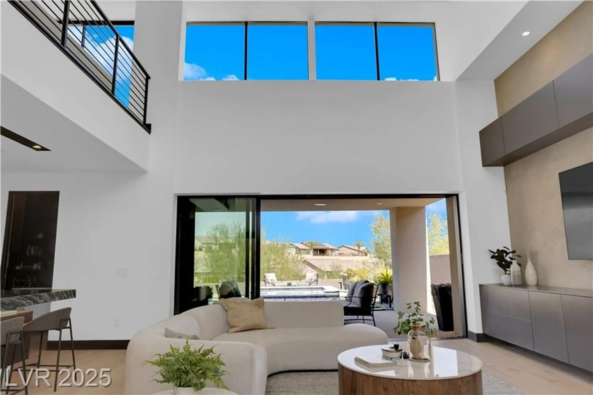 Property Slideshow image 13 of 95 | 16 canyon shores pl, Henderson, NV, 89011