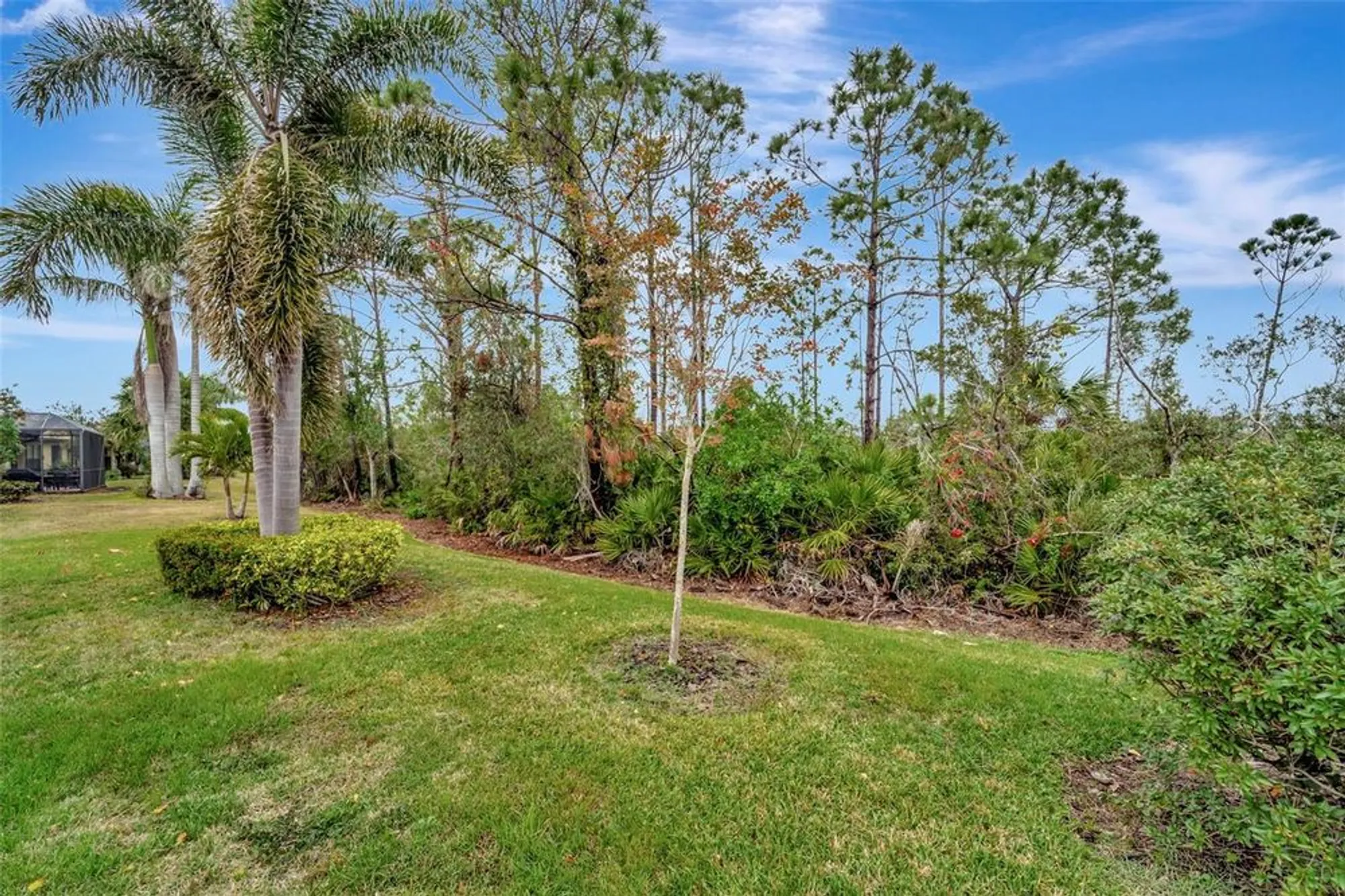 Property Slideshow image 35 of 63 | 2482 arugula dr, North Port, FL, 34289