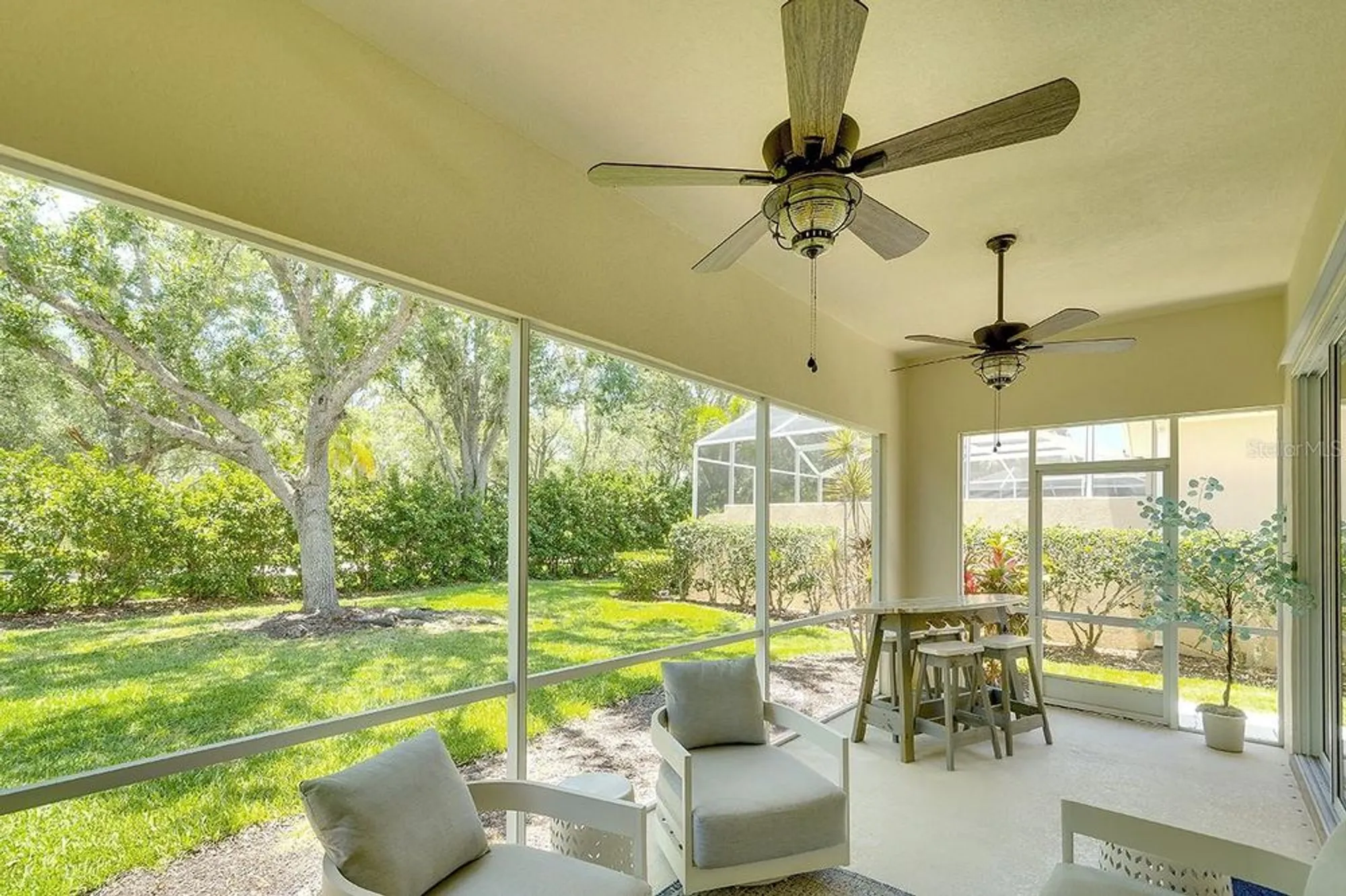 Property Slideshow image 35 of 50 | 5877 ferrara dr, Sarasota, FL, 34238