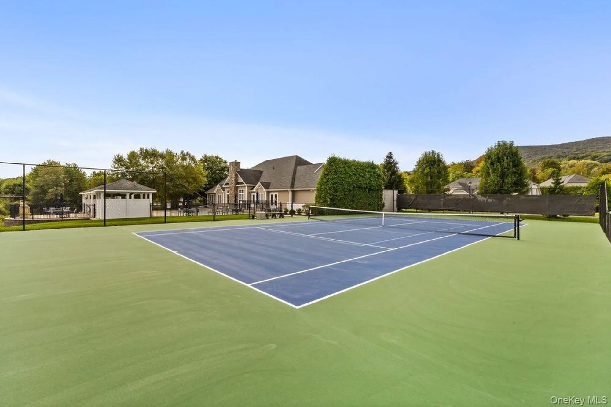 Property Slideshow image 9 of 40 | 43 yesterday dr, Cold Spring, NY, 10516