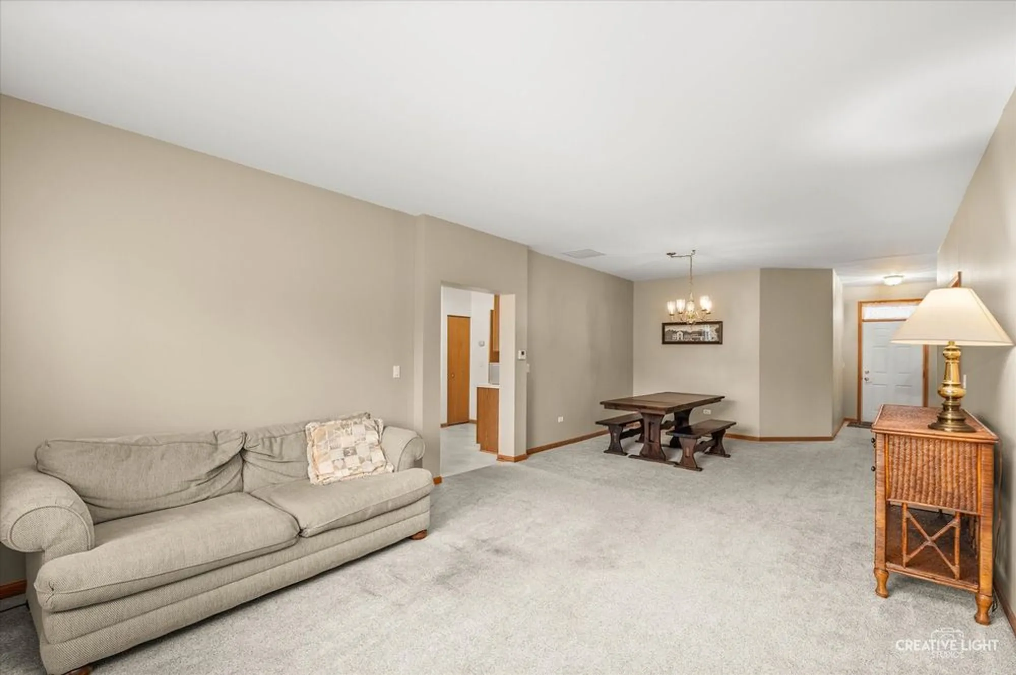 Property Slideshow image 6 of 18 | 21728 w empress ln, Plainfield, IL, 60544