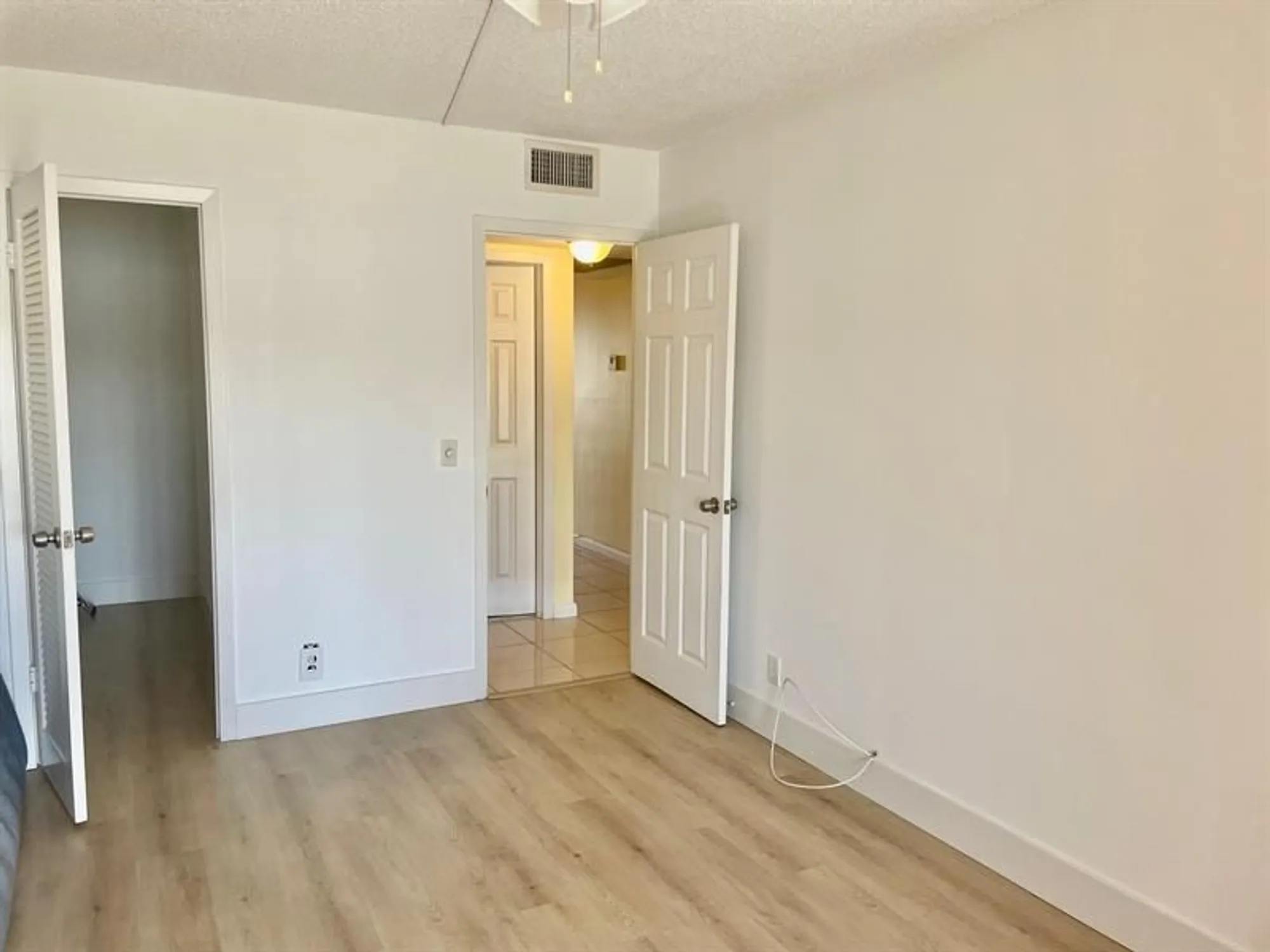 Property Slideshow image 13 of 17 | 1058 exeter d # 1058, Boca Raton, FL, 33434