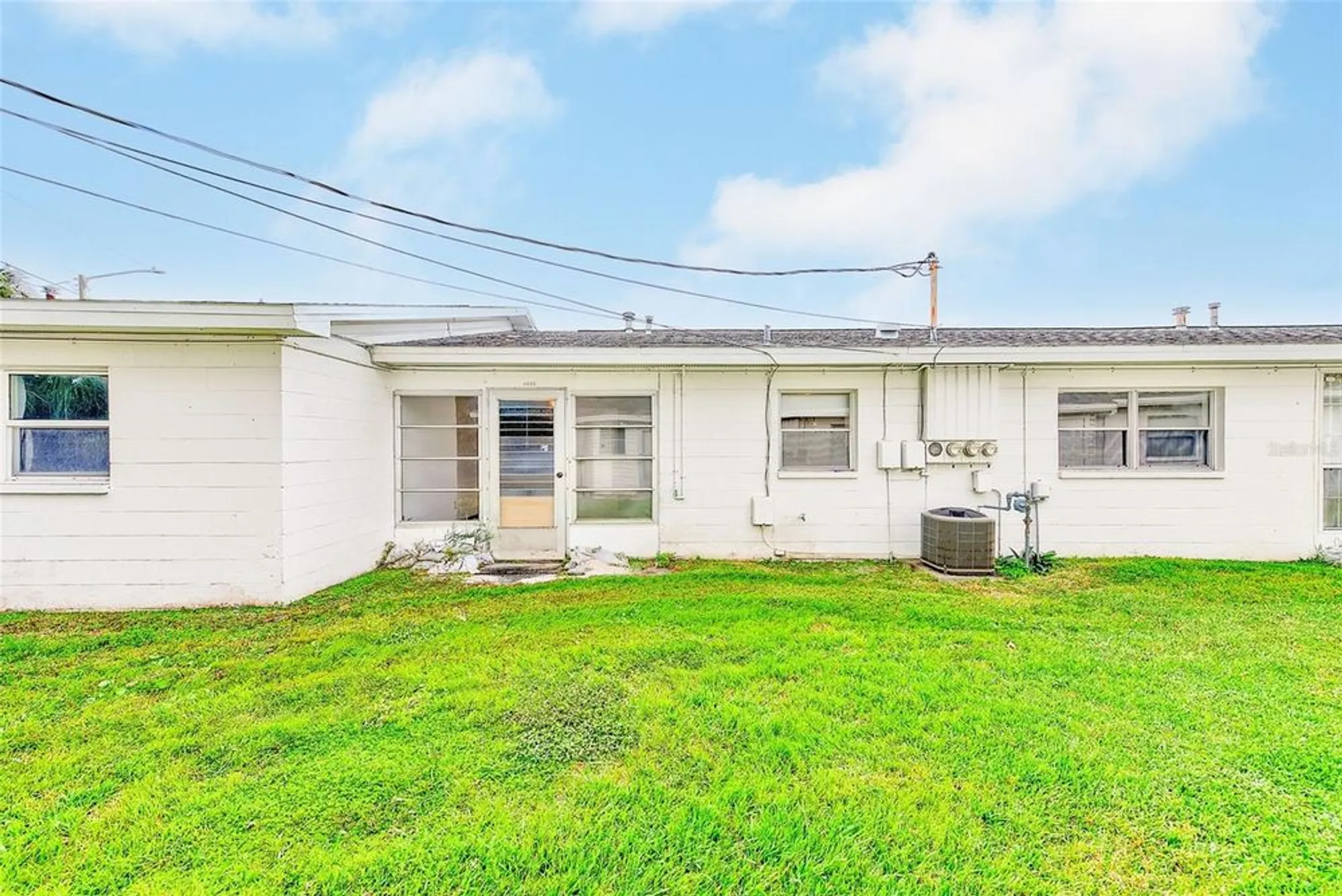 Property Slideshow image 20 of 32 | 4995 trillium ct, Pinellas Park, FL, 33782