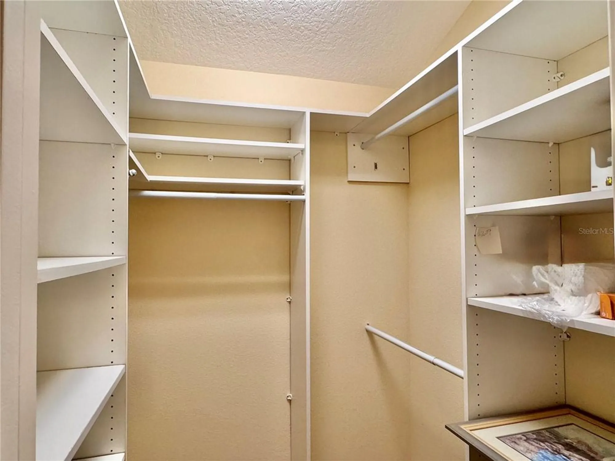 Property Slideshow image 16 of 30 | 2693 persimmon loop, The Villages, FL, 32162