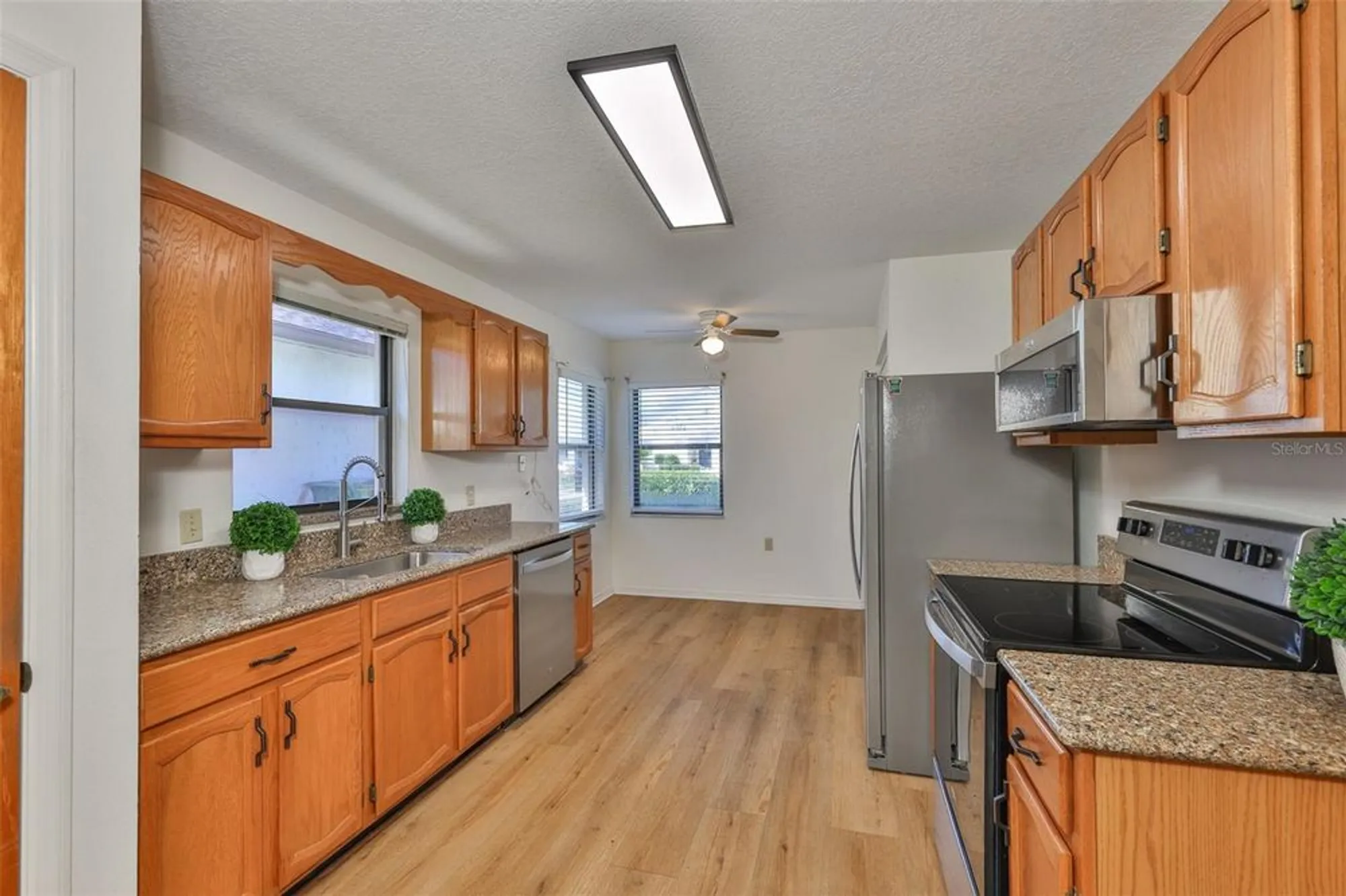 Property Slideshow image 11 of 39 | 6253 sandpipers dr, Lakeland, FL, 33809