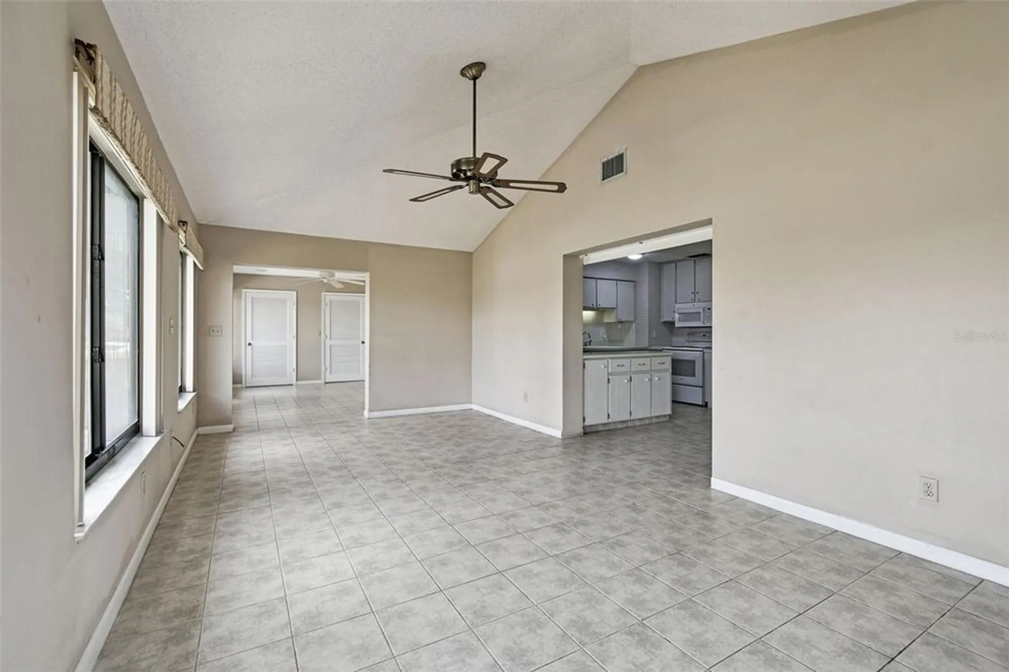 Property Slideshow image 37 of 100 | 1803 pineapple palm ct, Sun City Center, FL, 33573