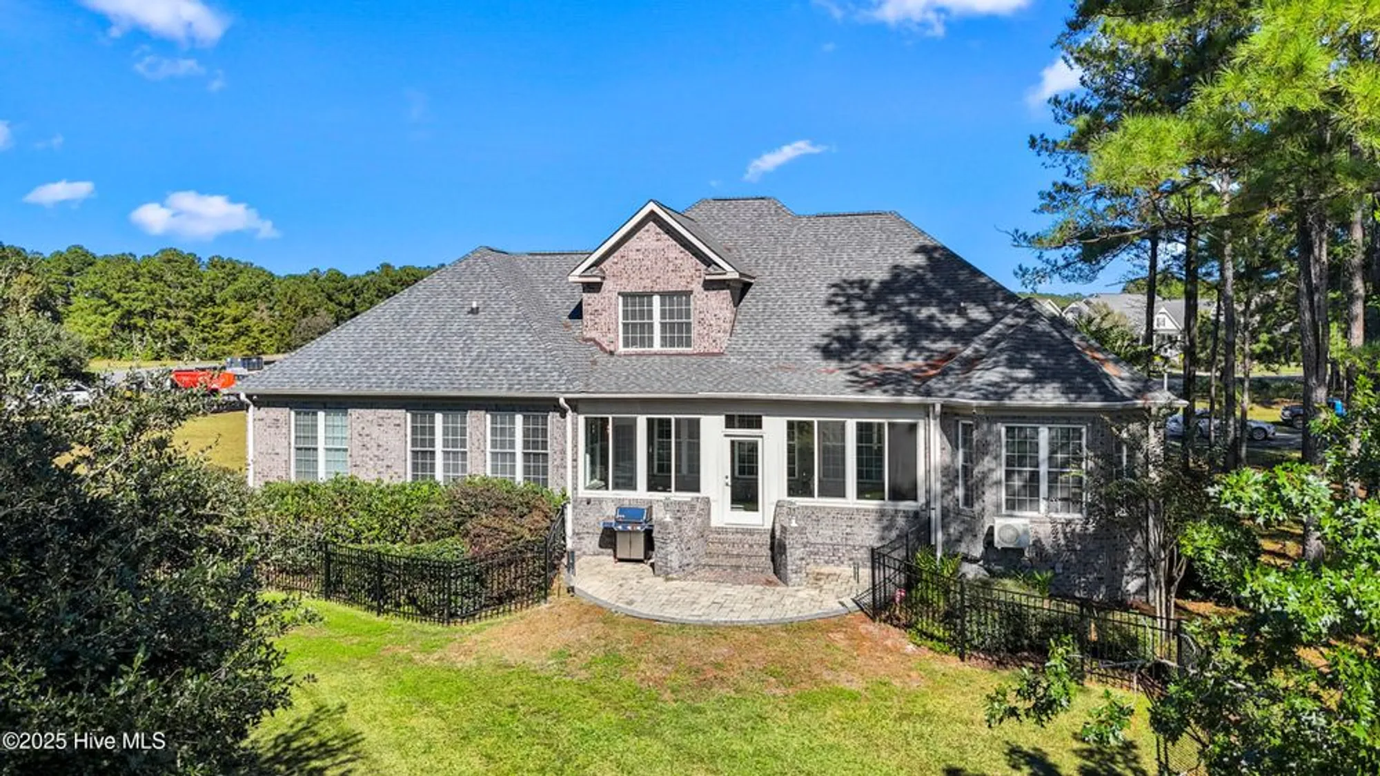 Property Slideshow image 12 of 71 | 433 crow creek dr, Calabash, NC, 28467