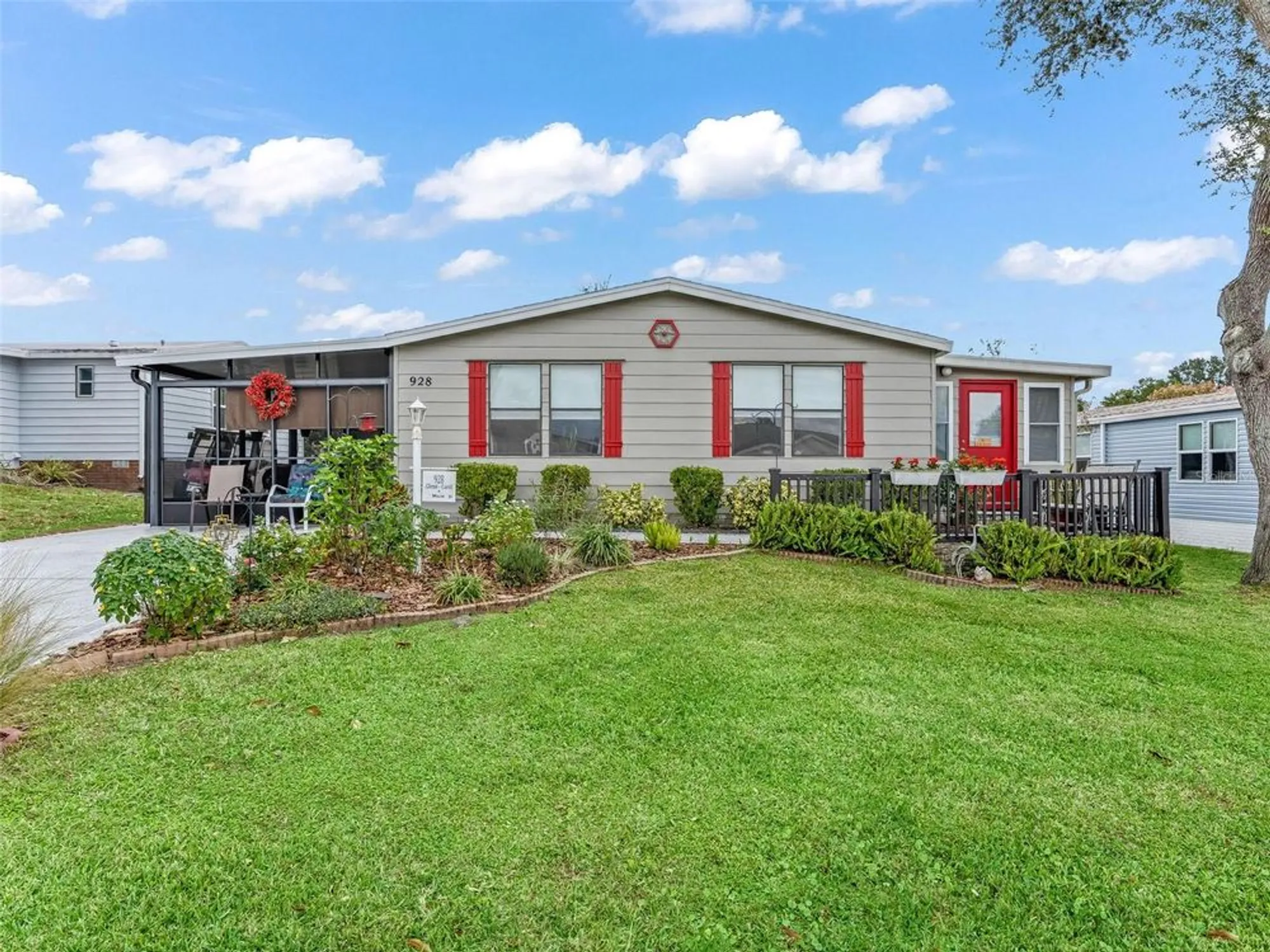 Property Slideshow image 31 of 31 | 928 oleander st, The Villages, FL, 32159