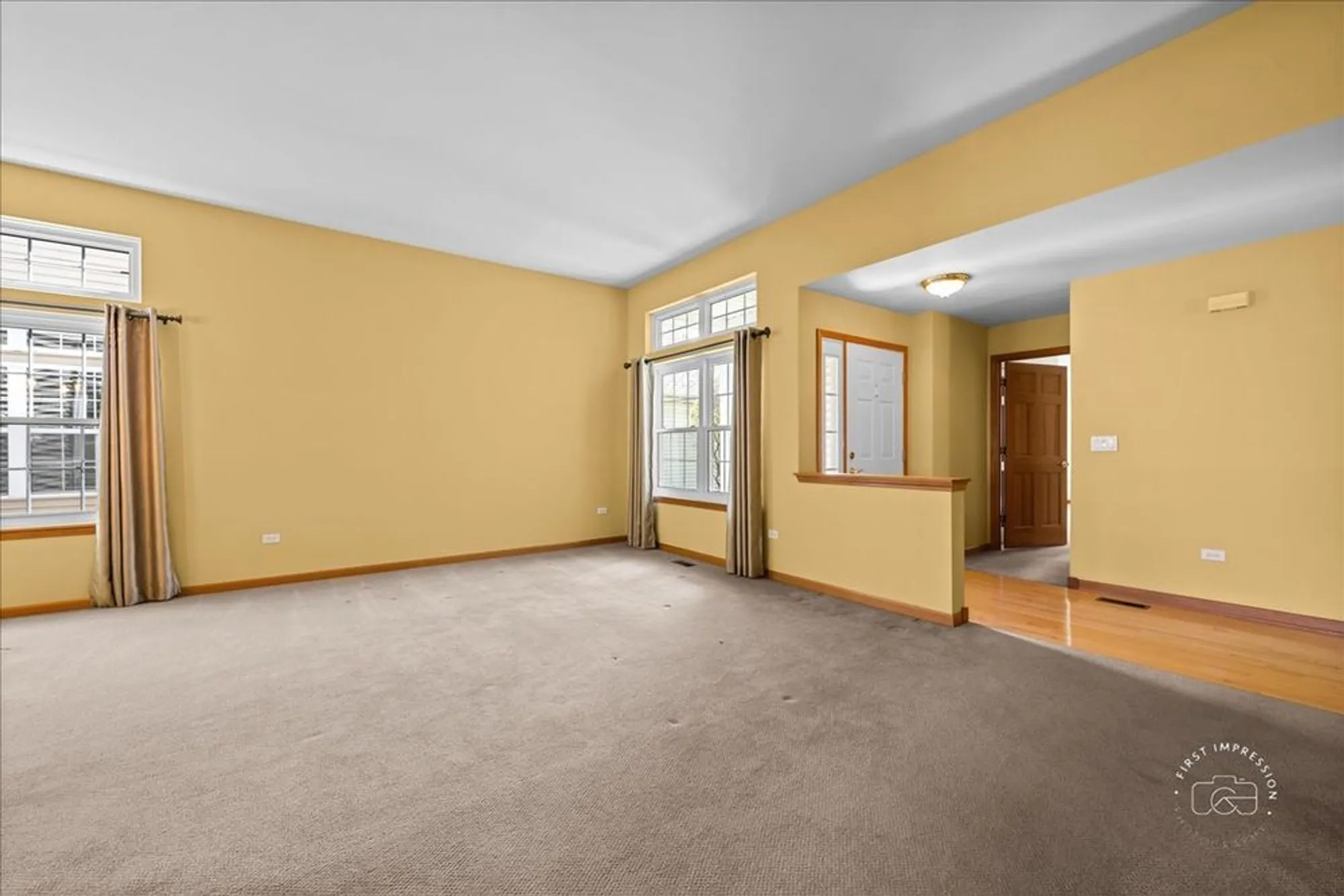 Property Slideshow image 6 of 37 | 21600 w larch dr, Plainfield, IL, 60544