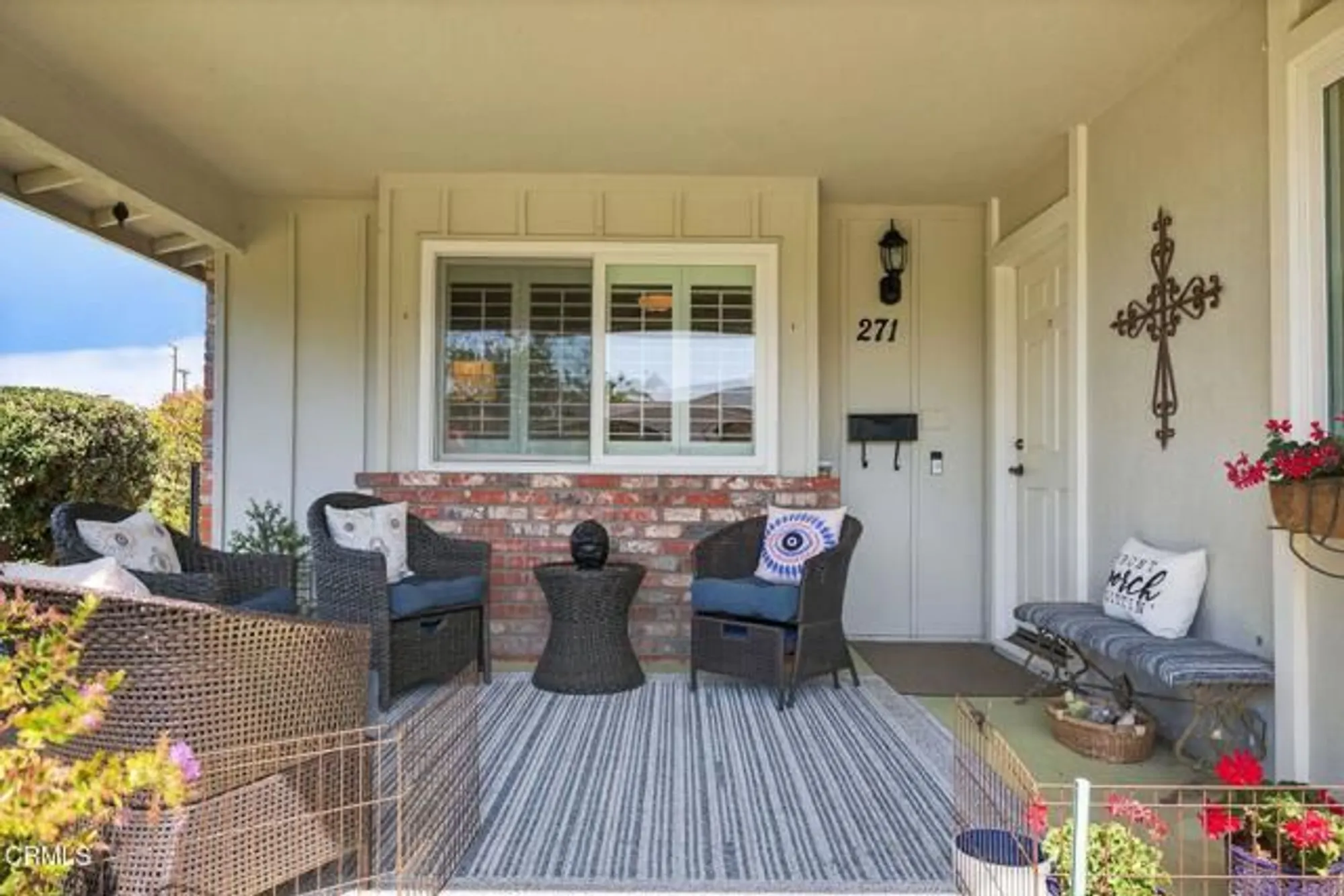 Property Slideshow image 7 of 63 | 271 e fiesta grn, Port Hueneme, CA, 93041
